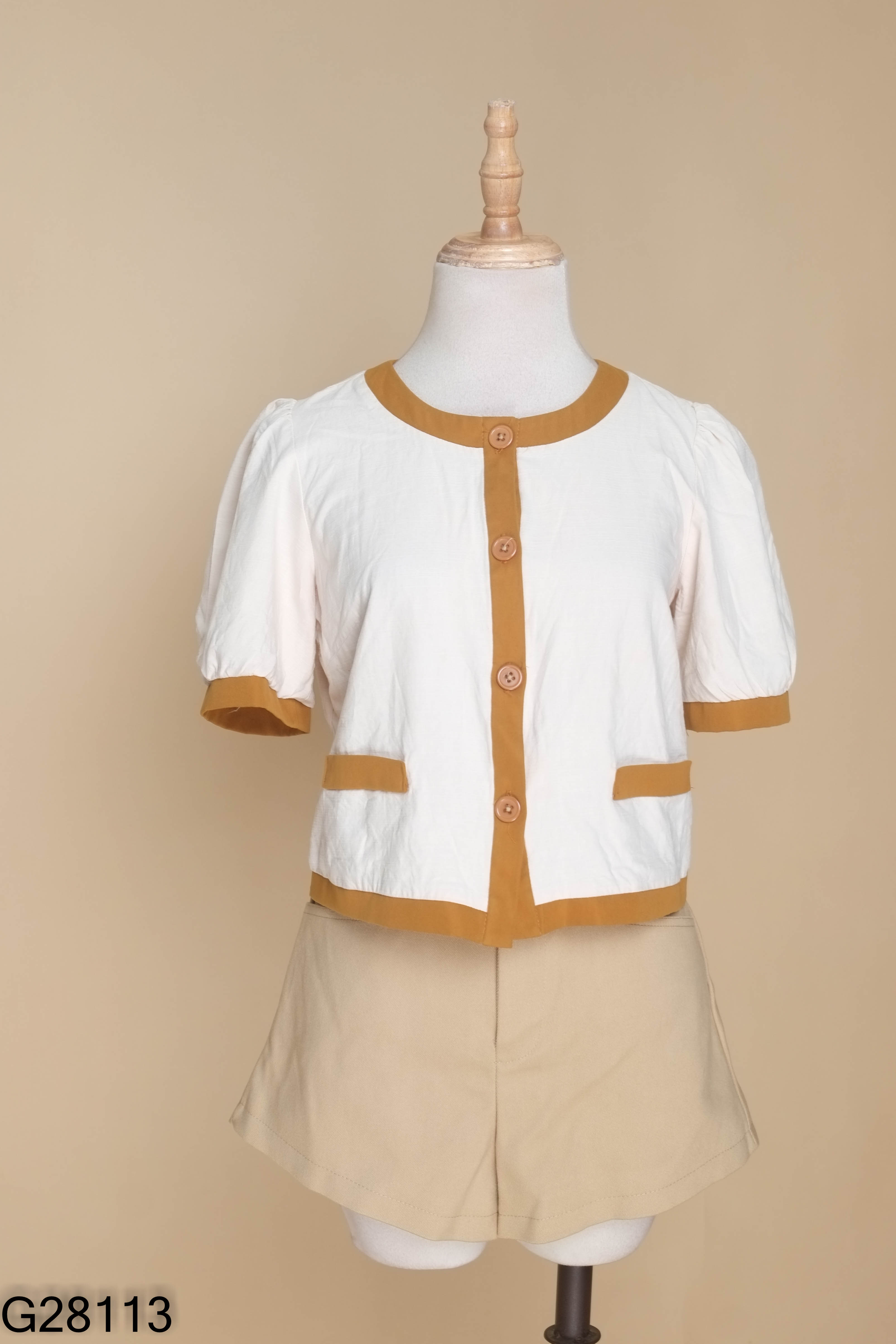 Set Áo be viền nâu + quần shorts