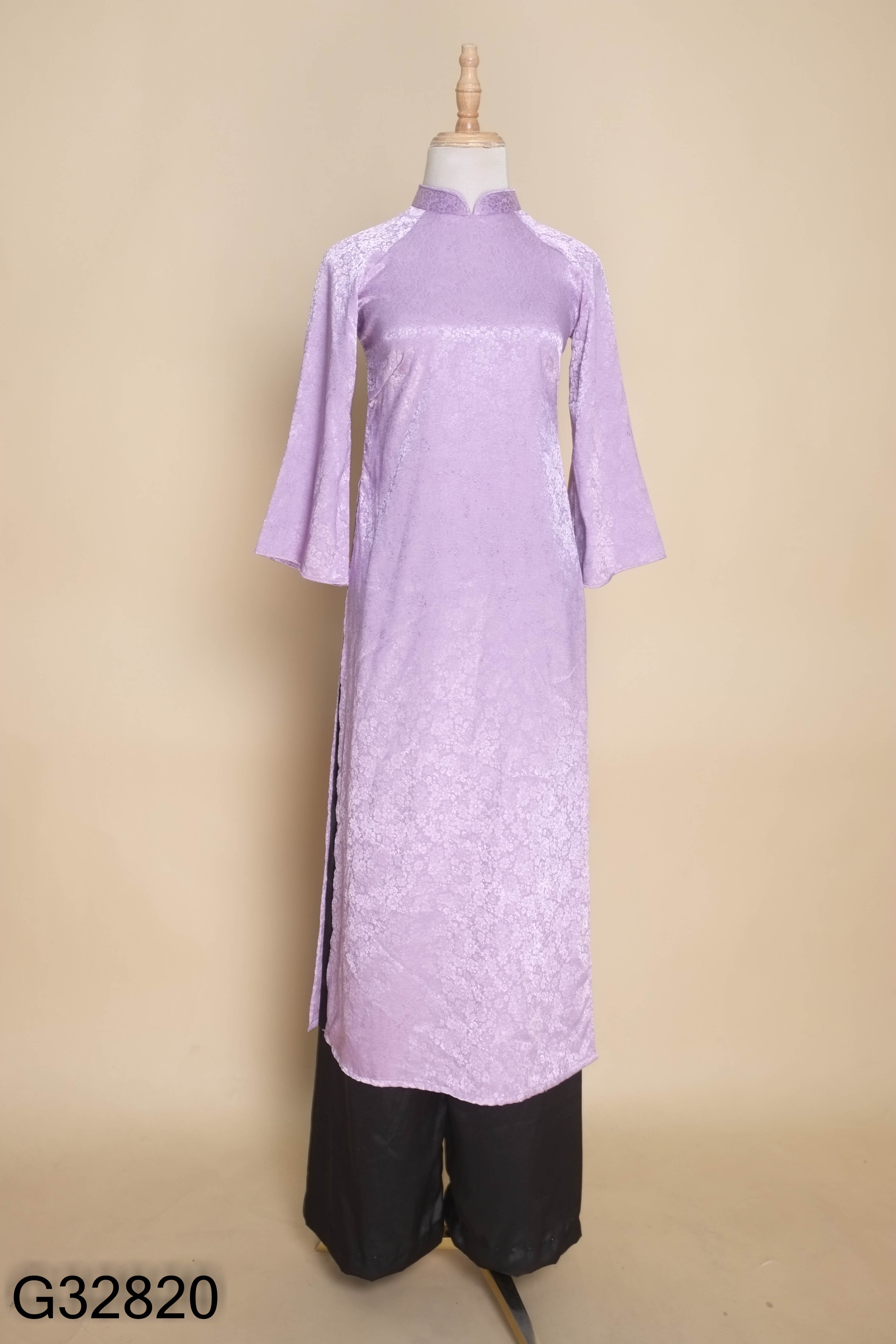 Set áo dài tím + quần đen