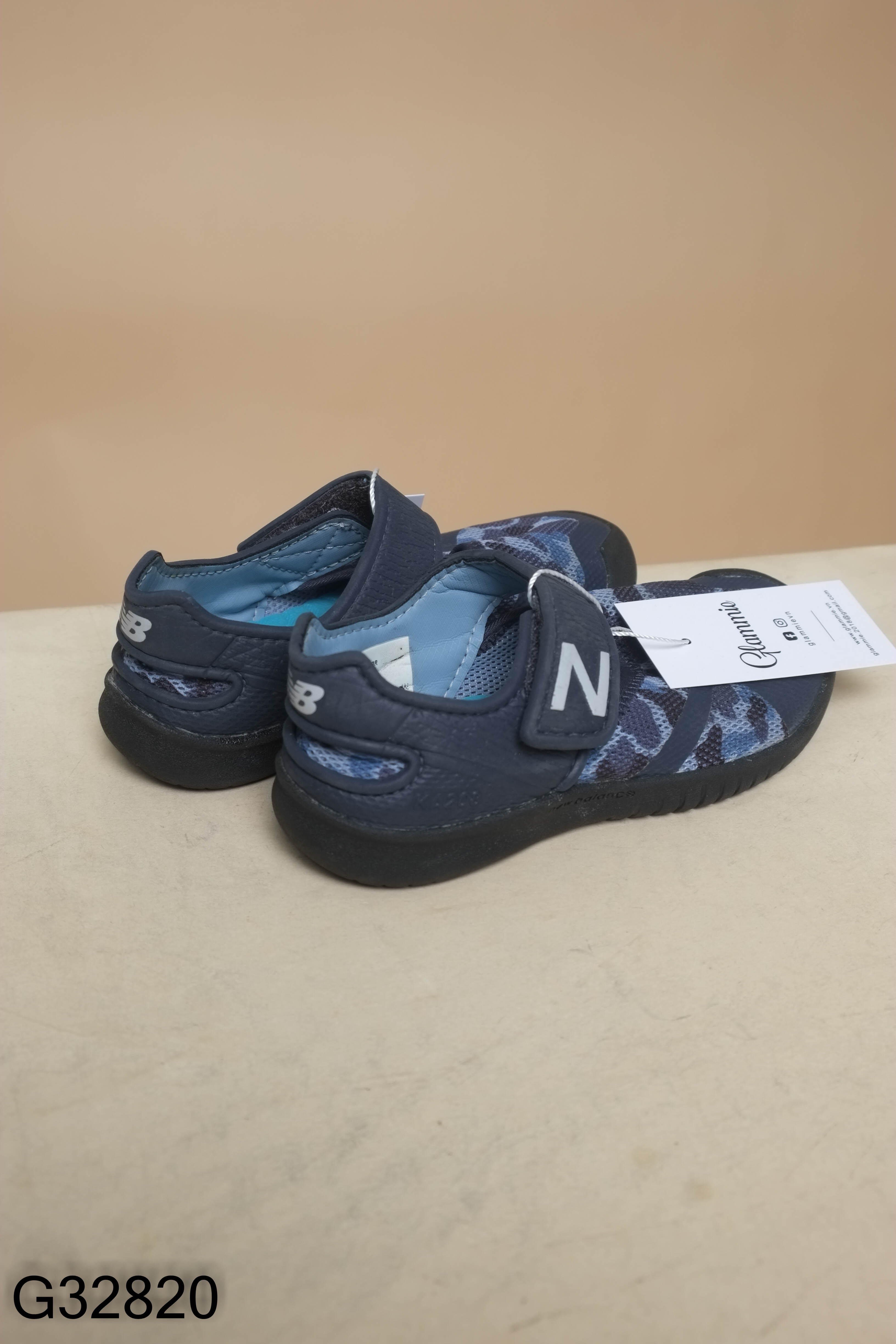 Giày NB KIDS xanh quai dán