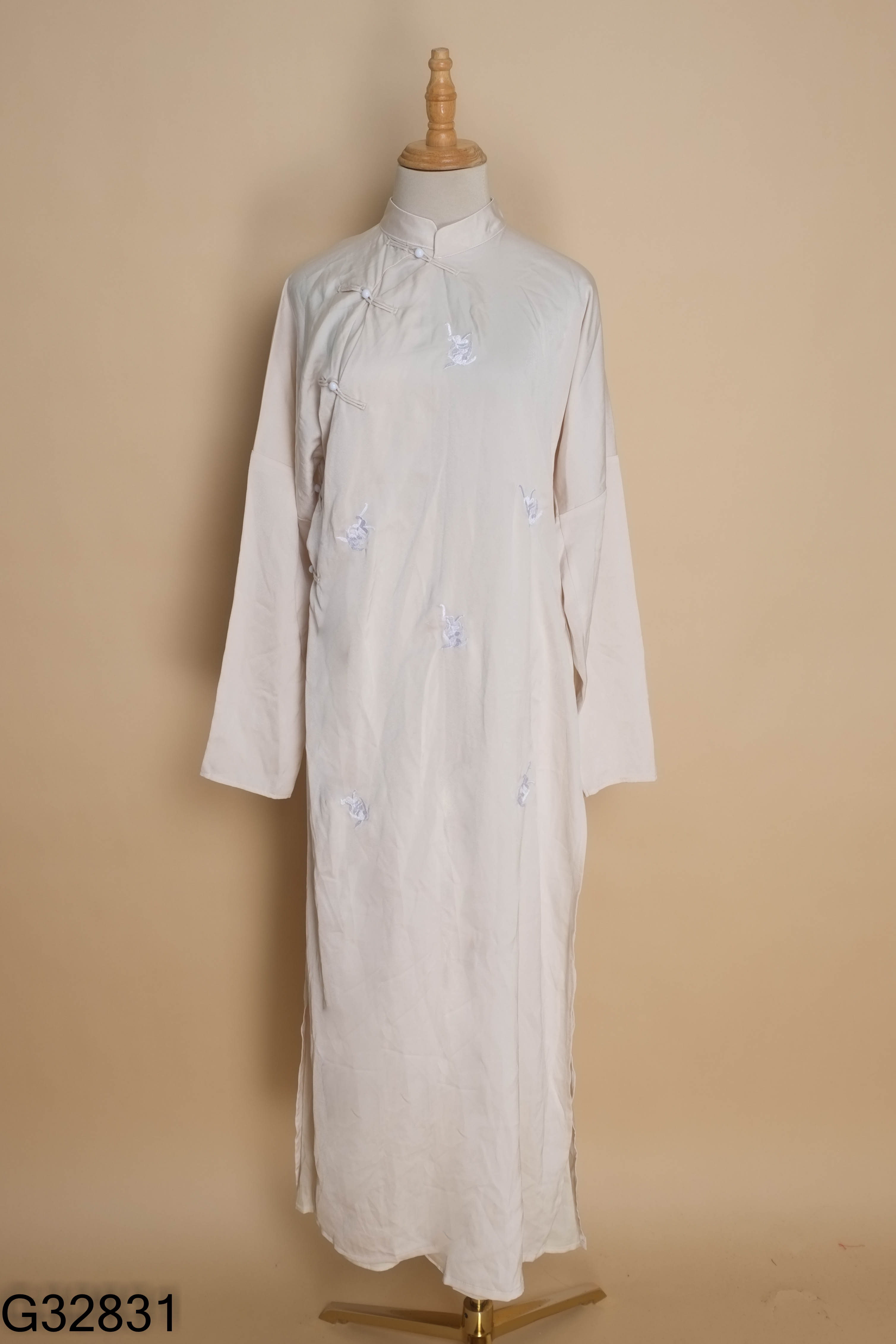 Set áo dài ASHYLEY be thêu hoa + quần dài
