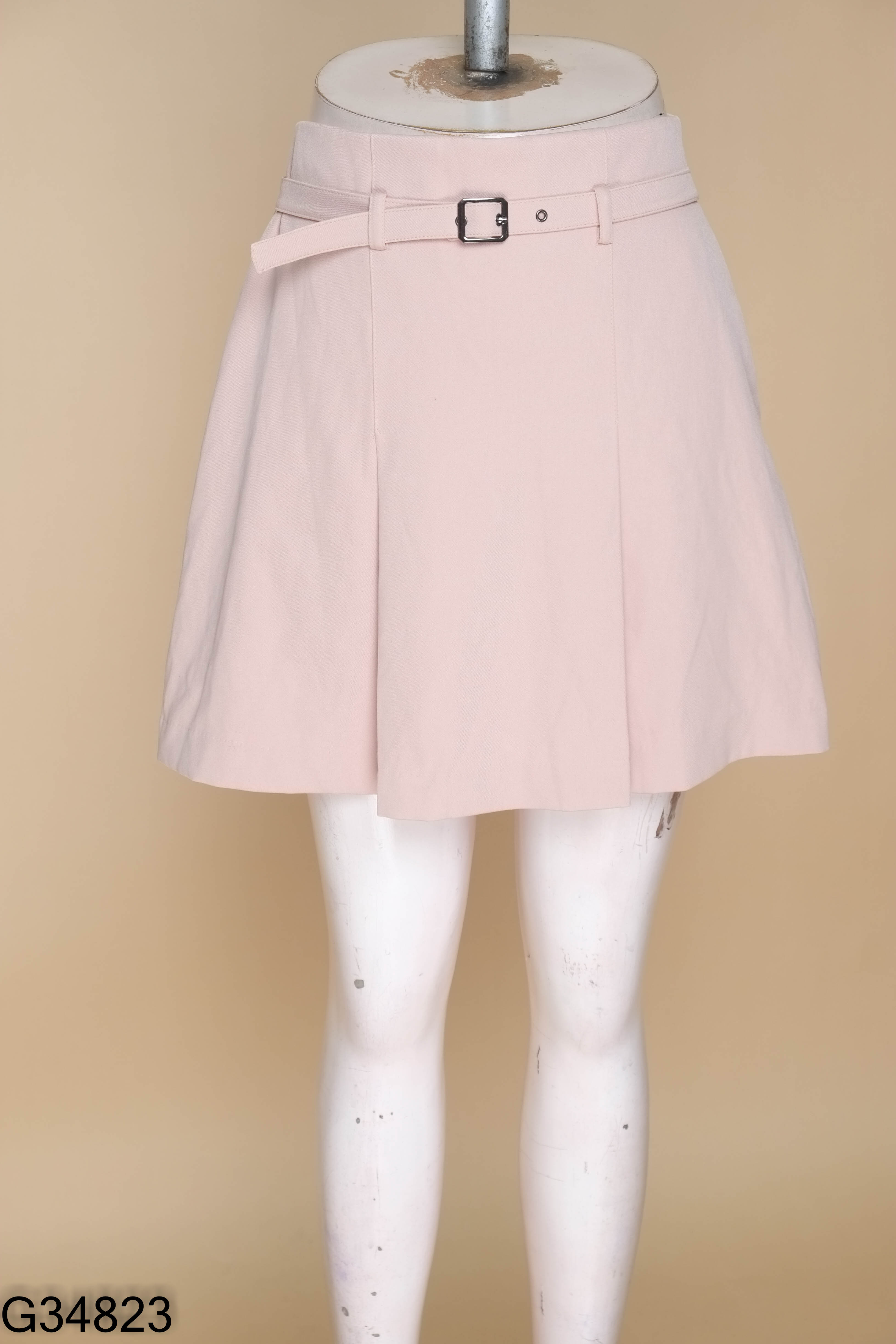 Chân váy hồng be ESSENTIAL LINE
