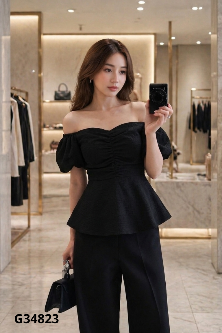 Áo đen 92WEAR phối kiểu
