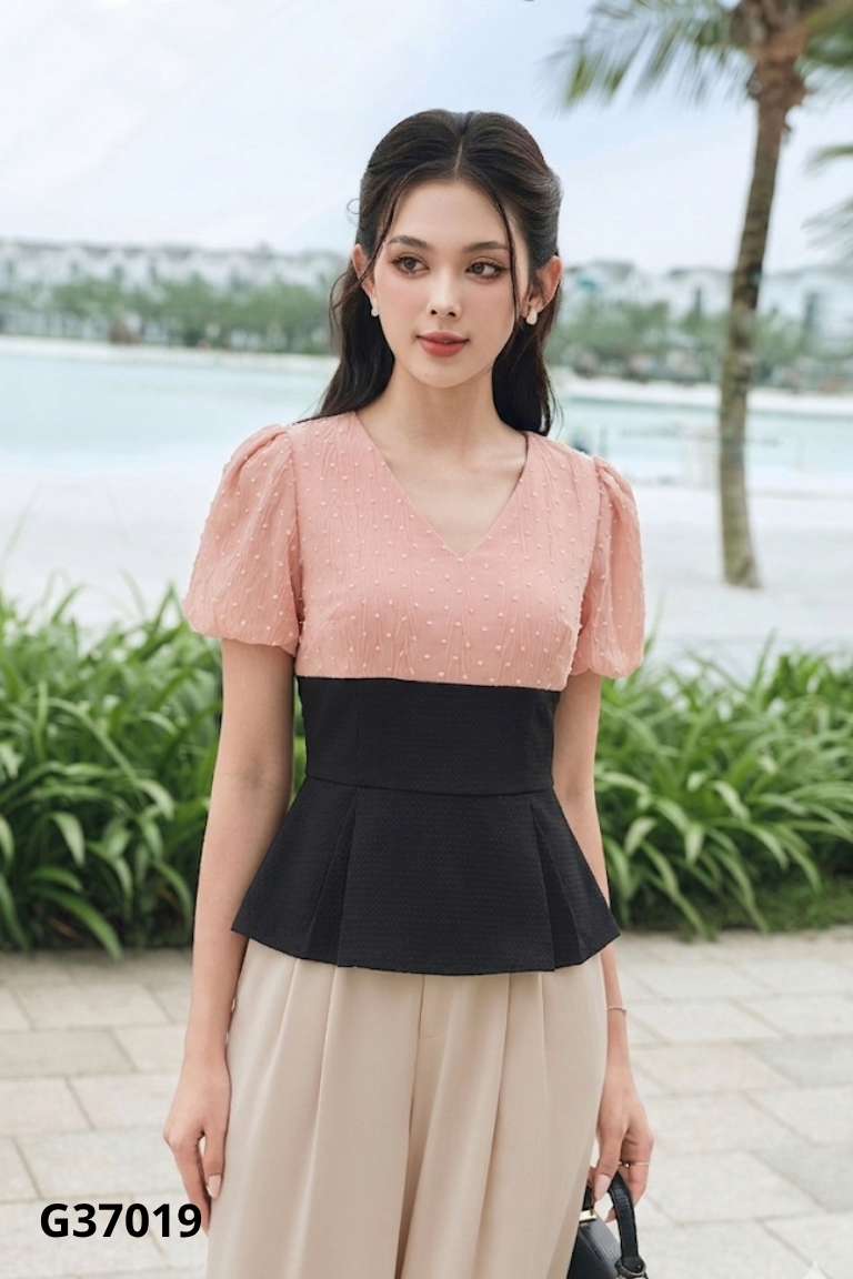 Áo FORMAT hồng mĩ đen
