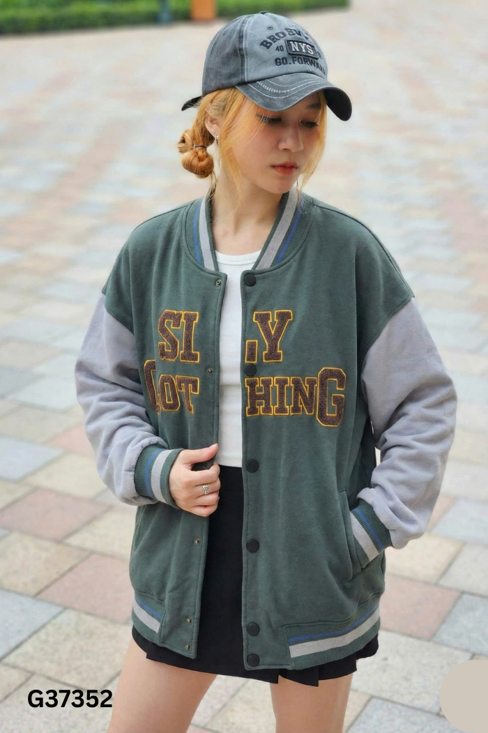 Áo bomber xanh SLY CLOTHING thêu chữ