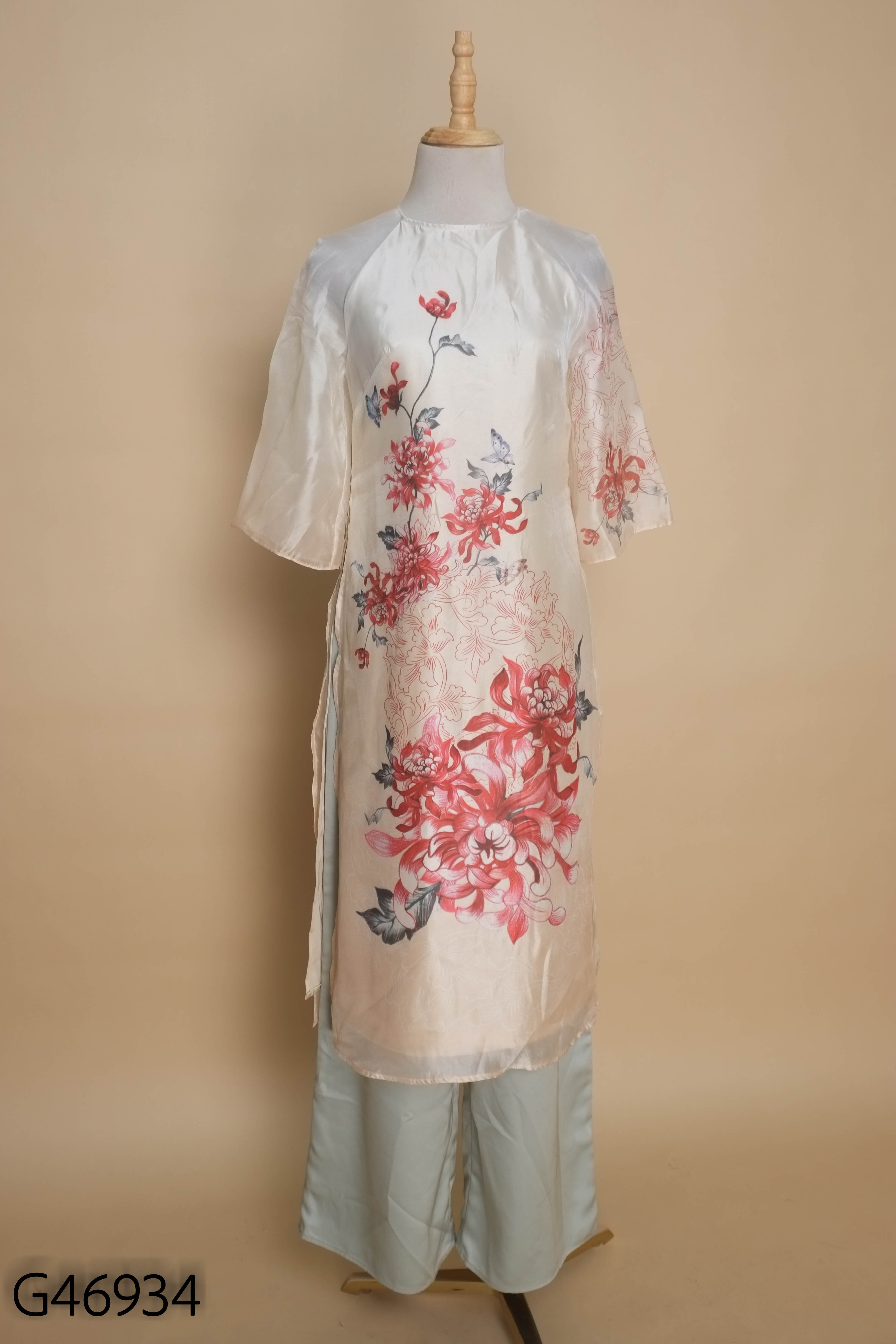 Set áo dài be IVY MODA+quần xanh