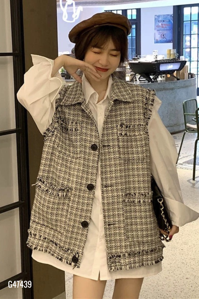 Áo gile trắng đen khuy đen