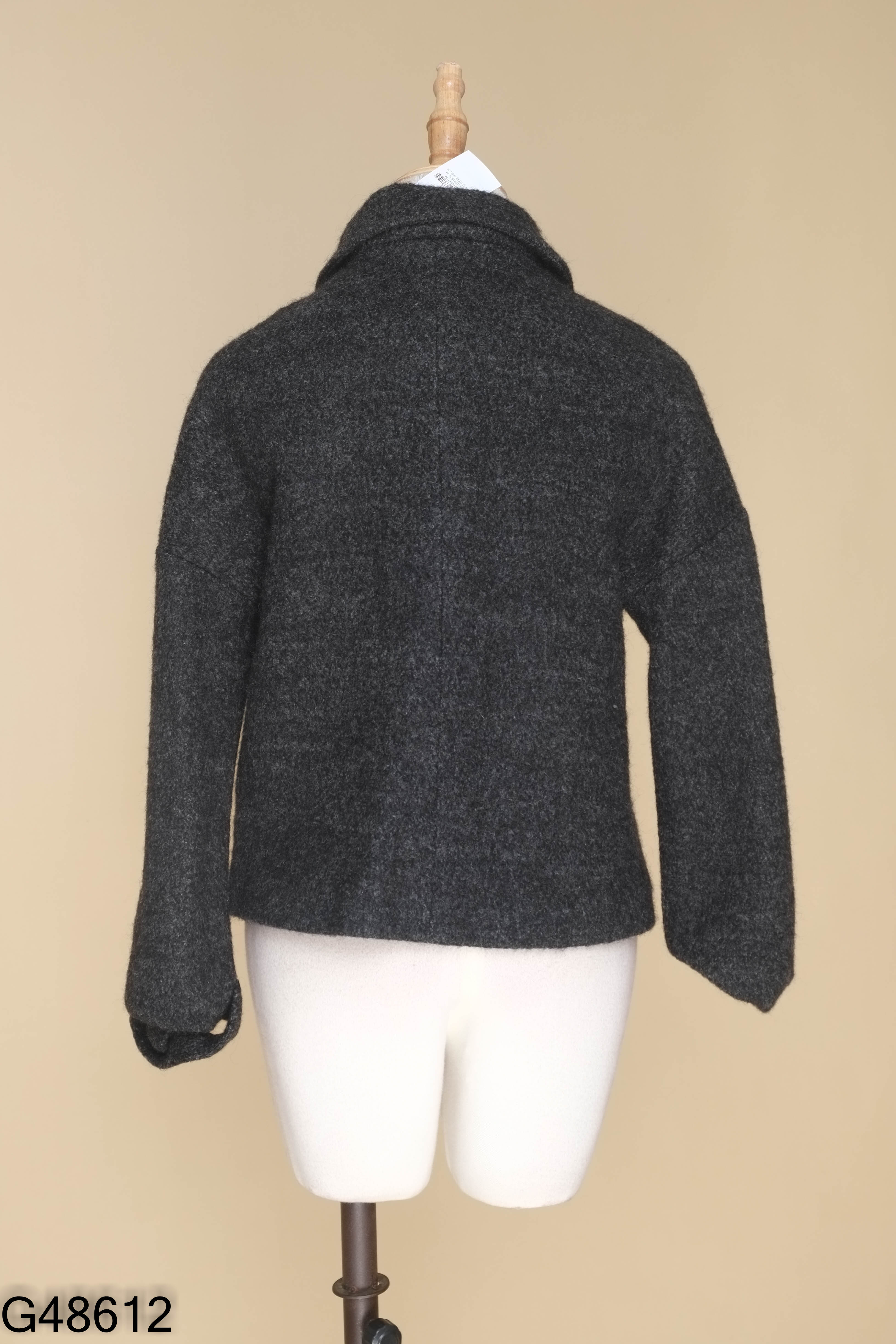 Áo dạ xám 92 WEAR phối cúc