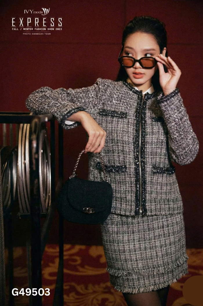 Set MIXXO dạ xám phối kẻ áo khoác + chân váy