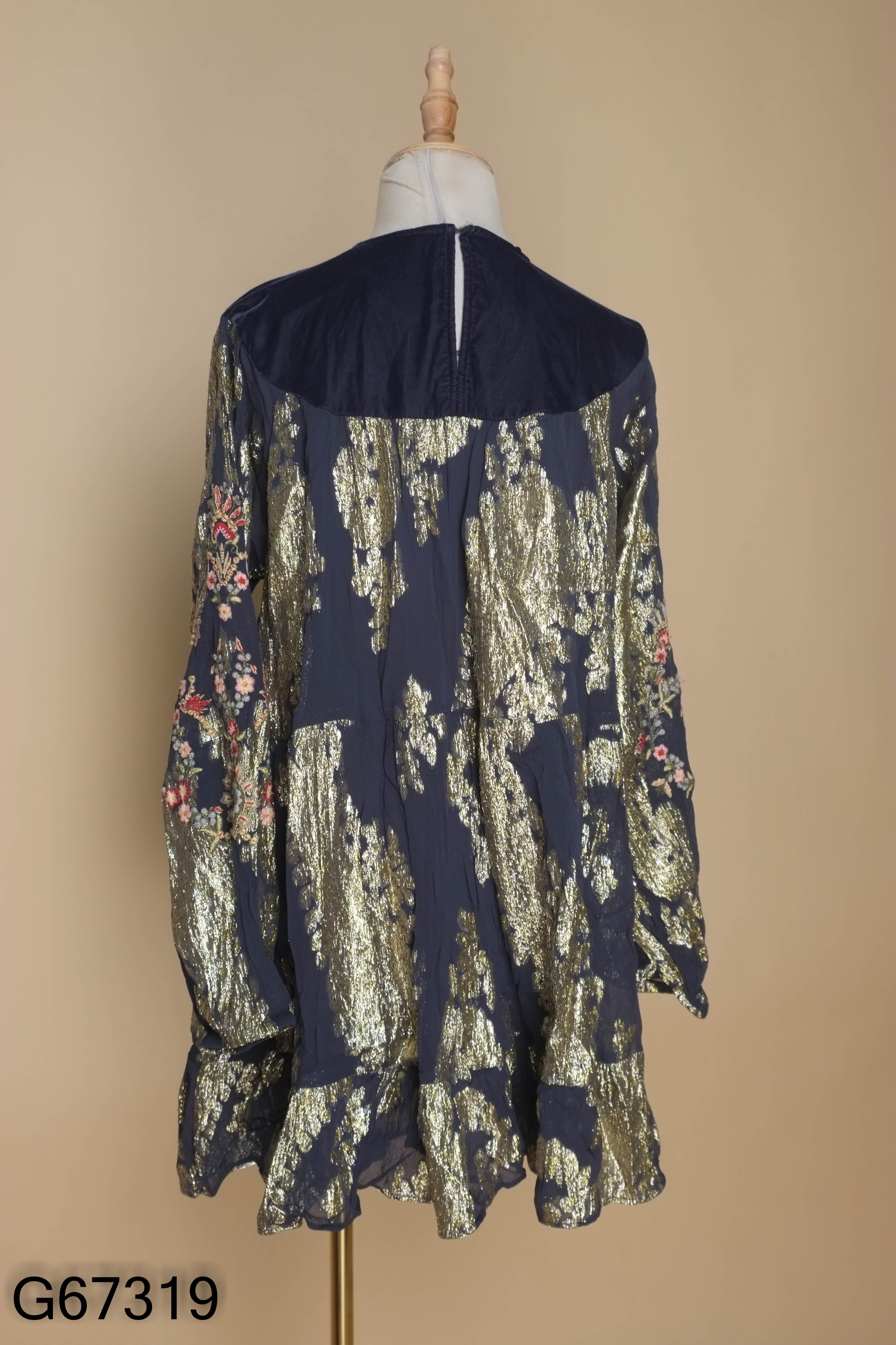 G6731910970-Váy xanh ZARA phối họa tiết vàng ánh