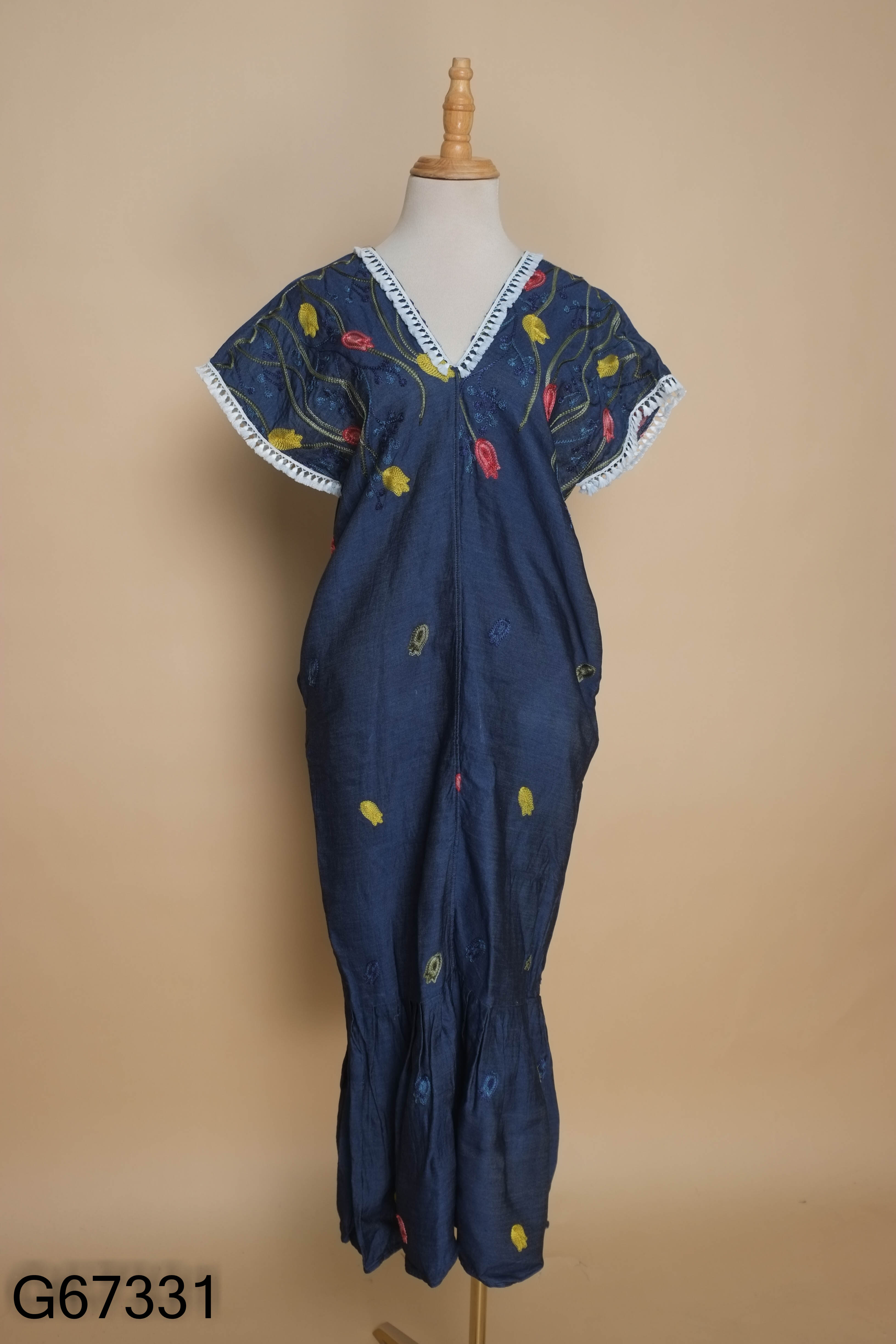 Váy LAM LINEN xanh hoa cổ tim