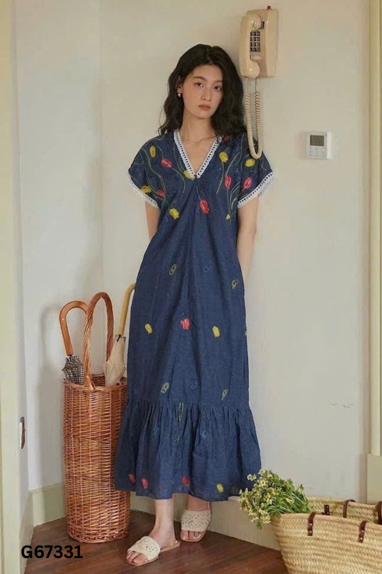 Váy LAM LINEN xanh hoa cổ tim