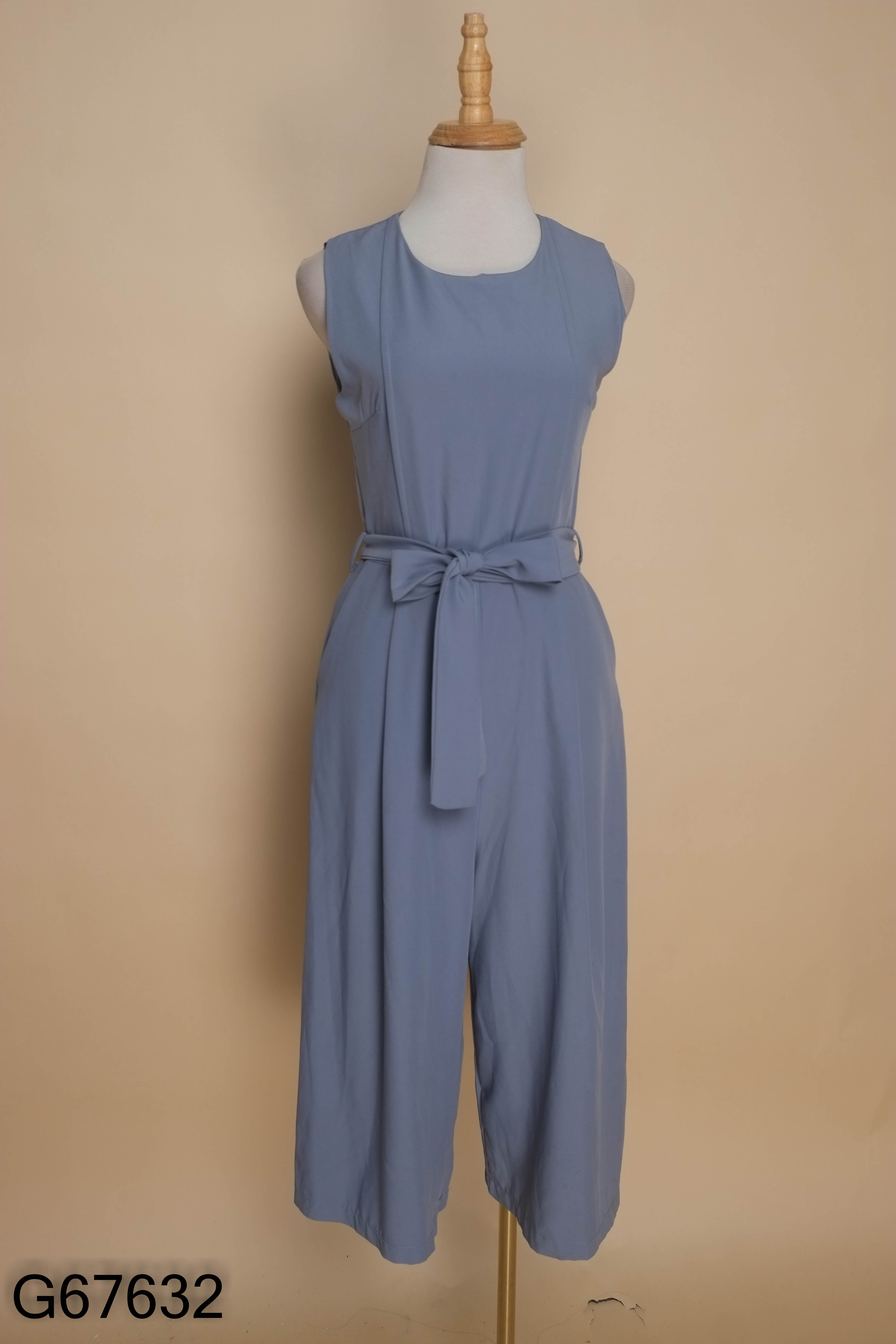 Jumpsuit sát nách xanh trơn