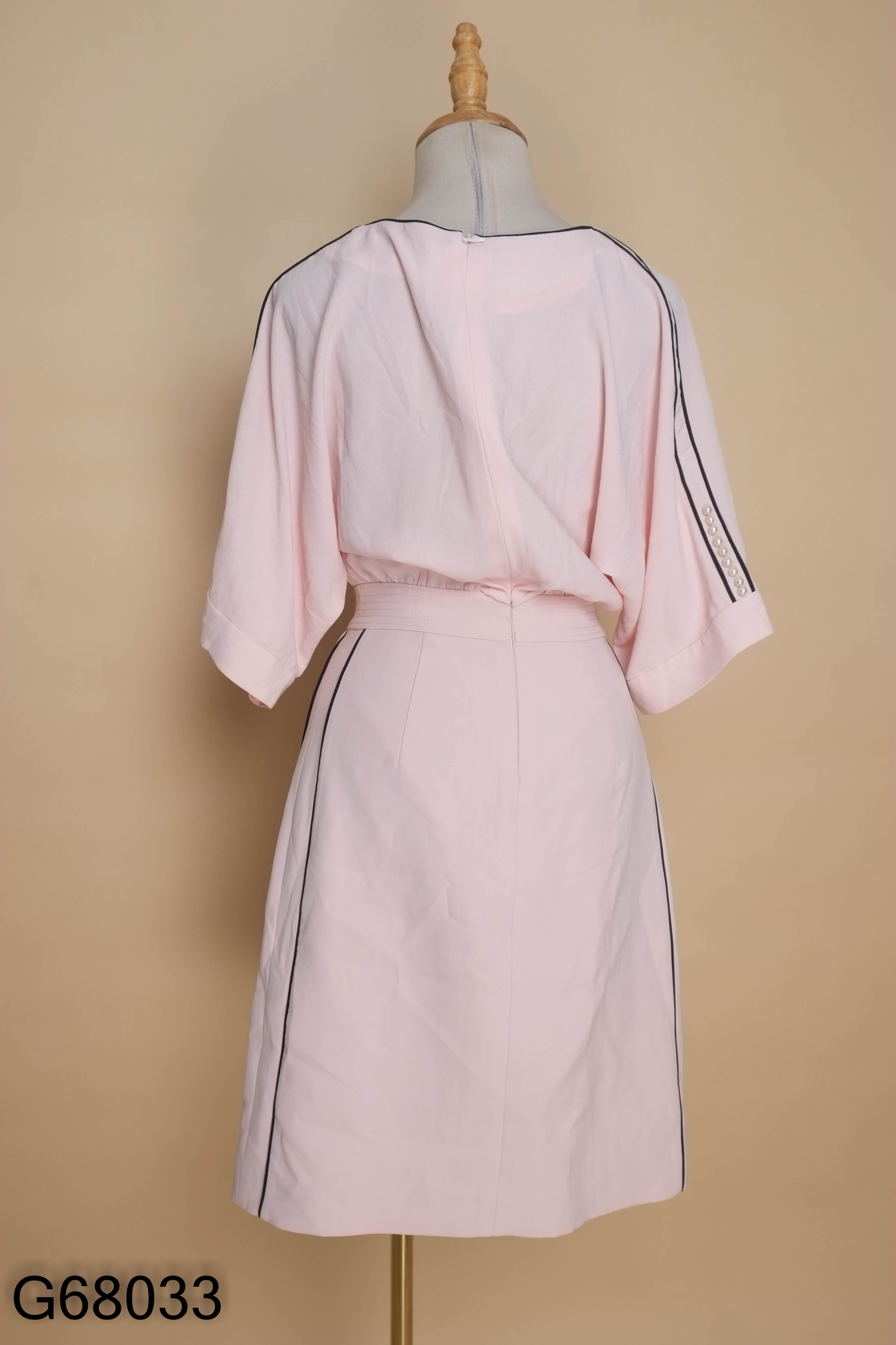 Váy hồng IVY MODA đính ngọc