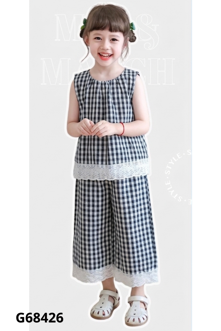 NEWTAG Set đen kẻ caro trắng phối ren