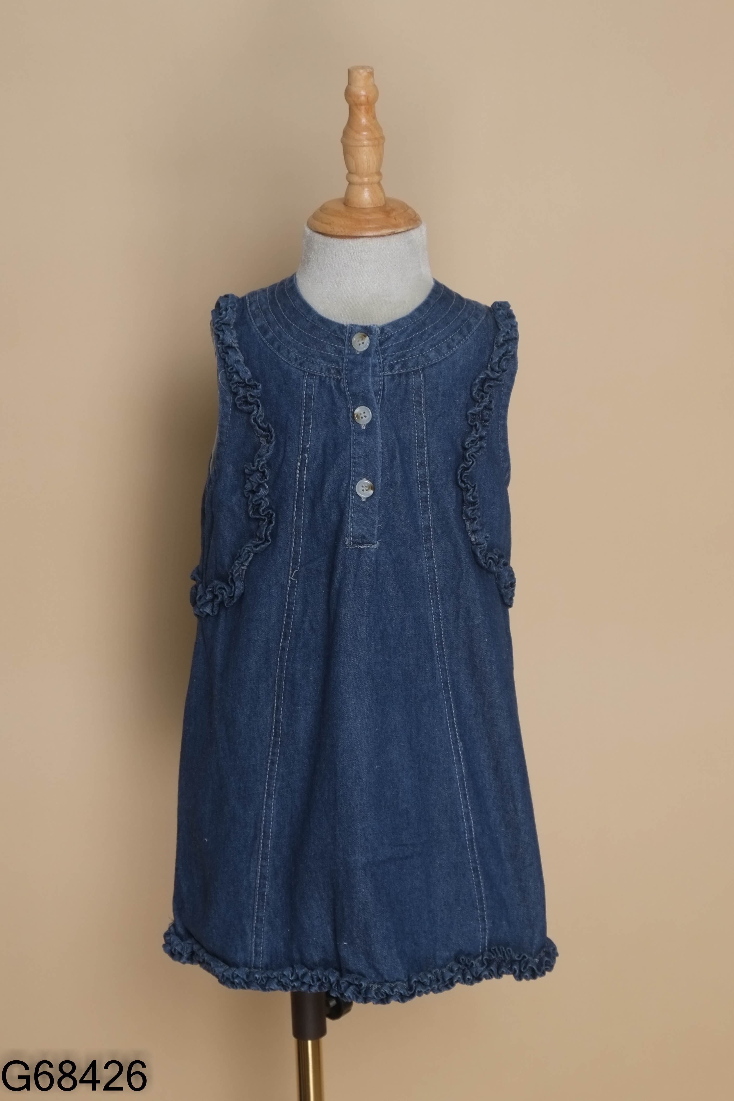 Váy jeans xanh sát nách