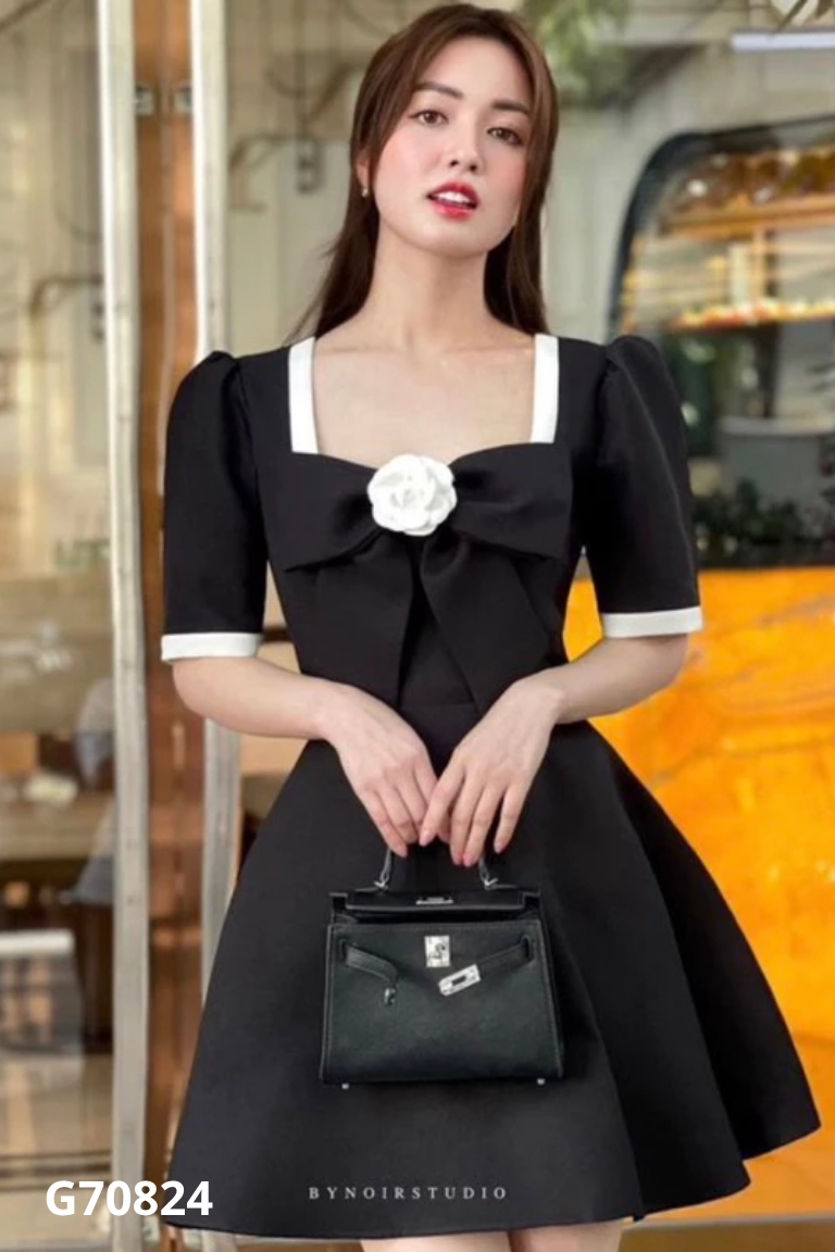 Váy BY NOIR STUDIO đen viền trắng