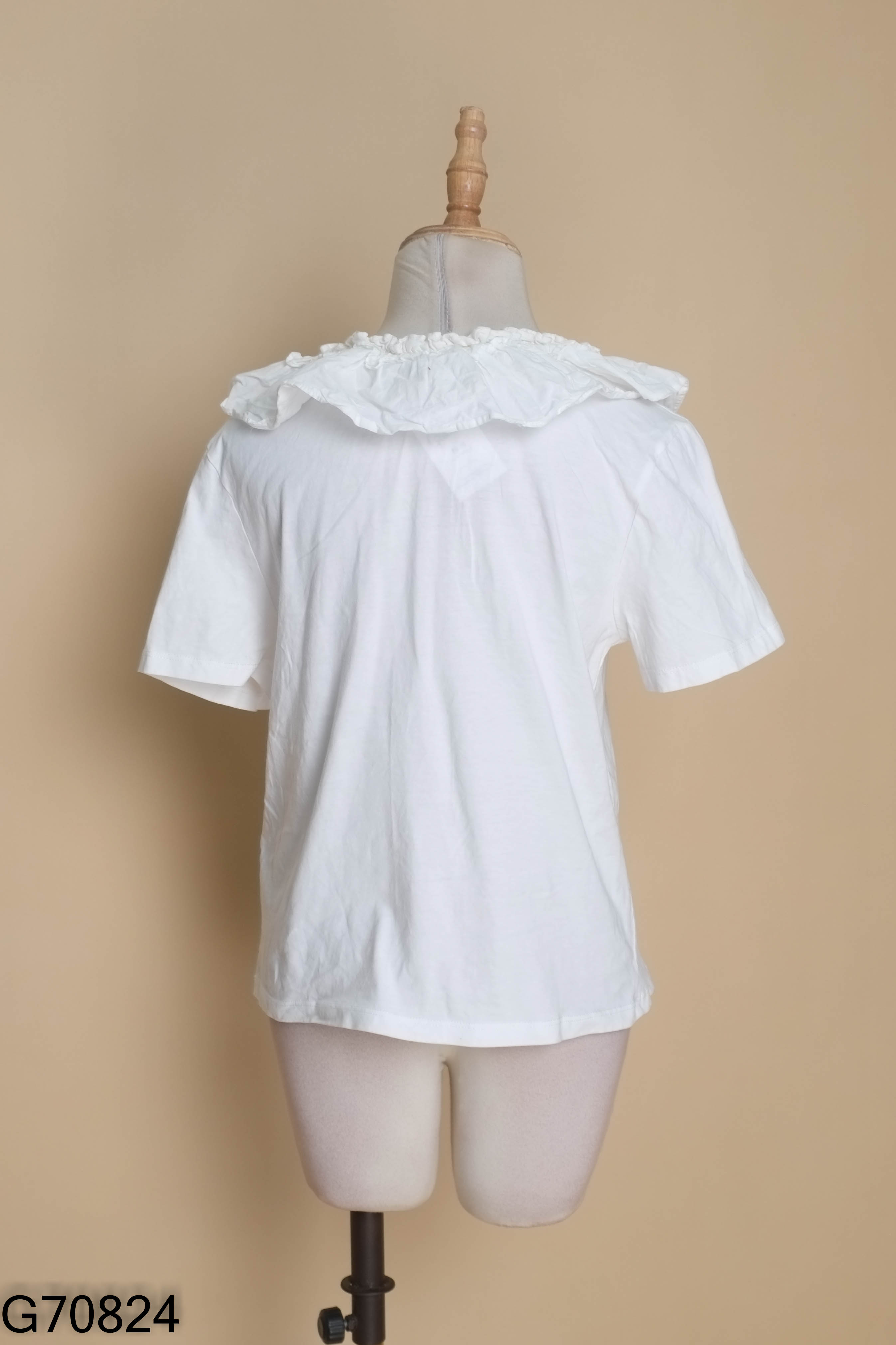 Áo ZARA trắng cổ bèo