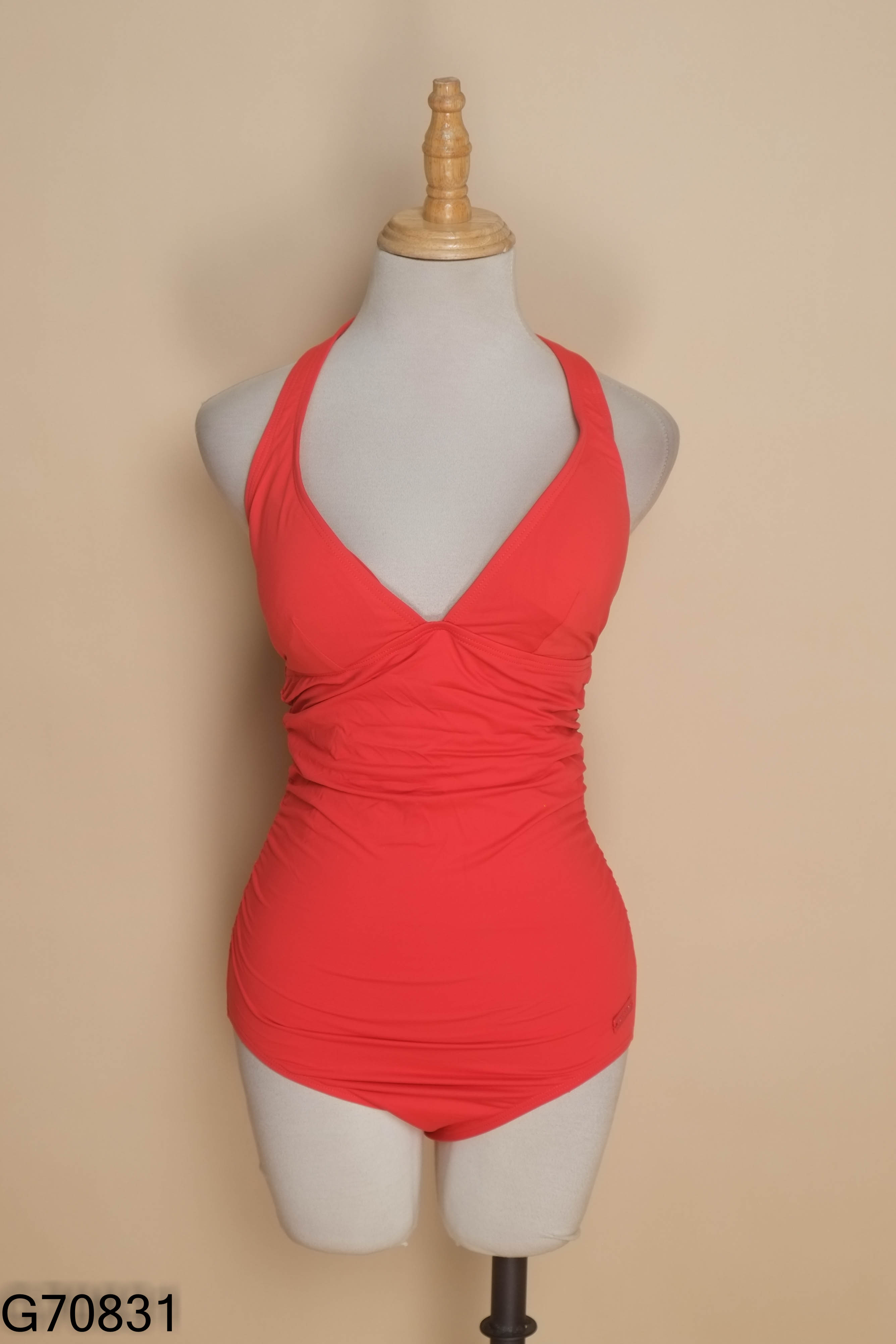 Jumpsuit DKNY đỏ trơn