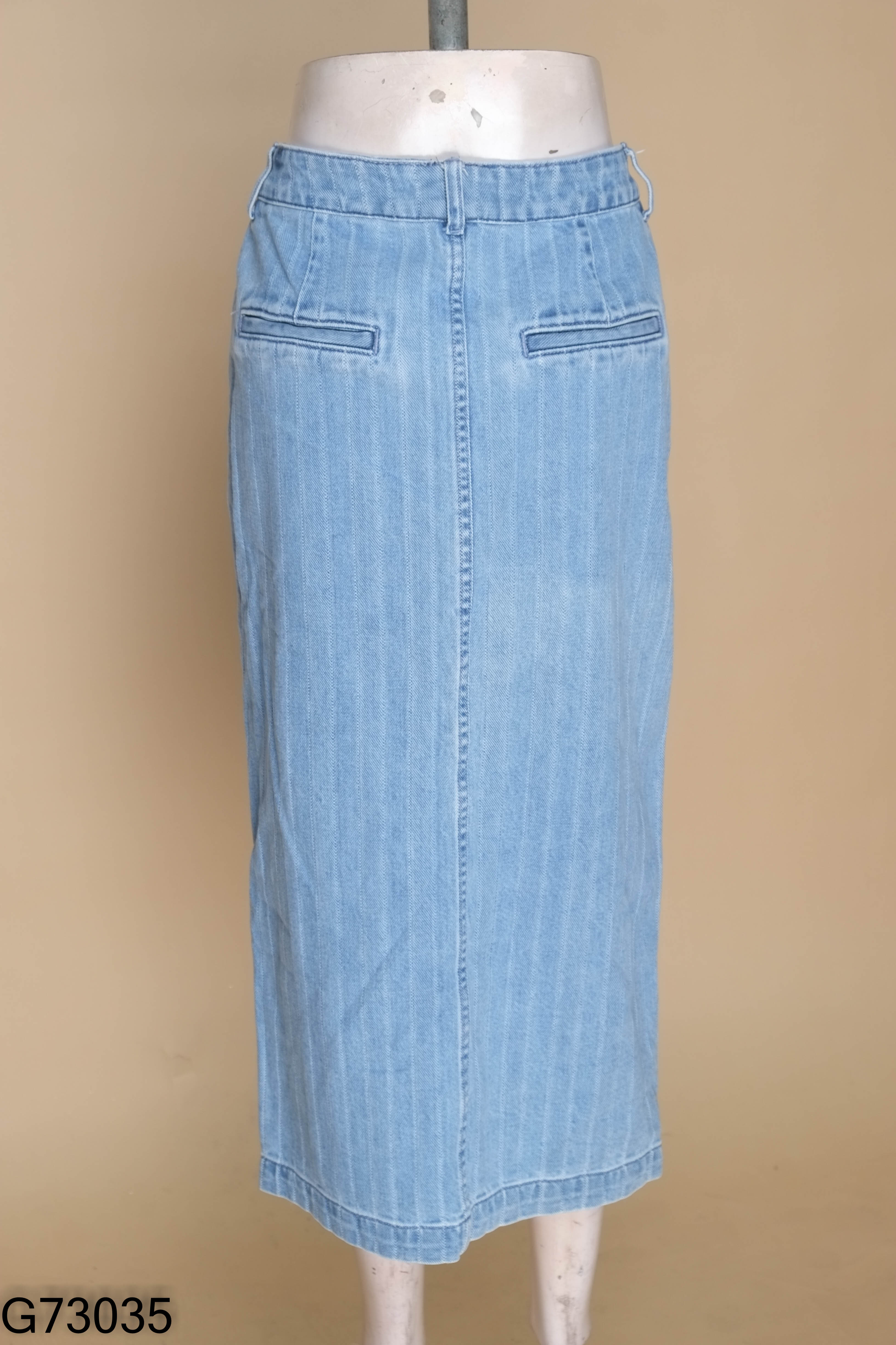 Chân váy jeans xanh H&M xẻ