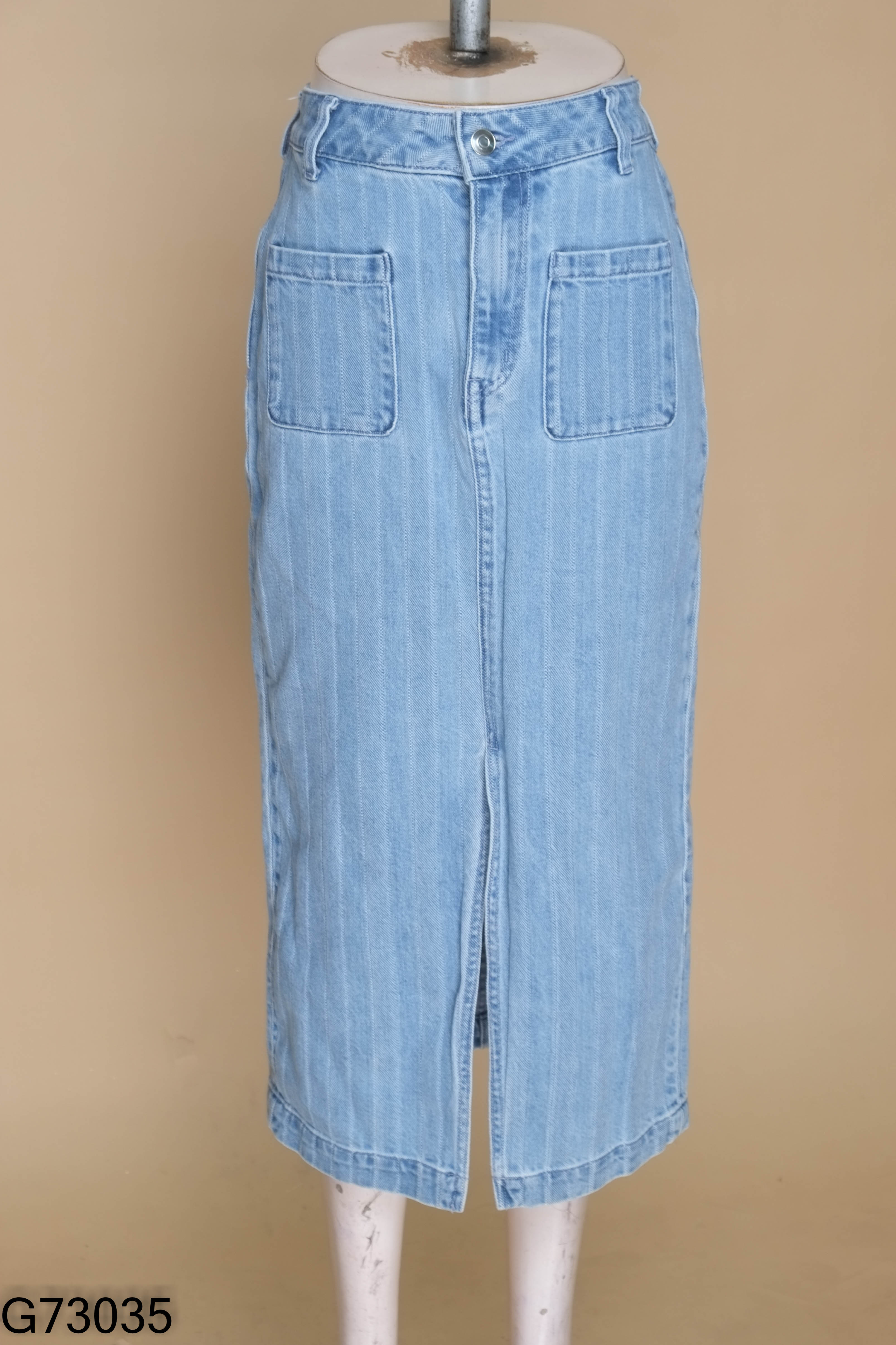 Chân váy jeans xanh H&M xẻ