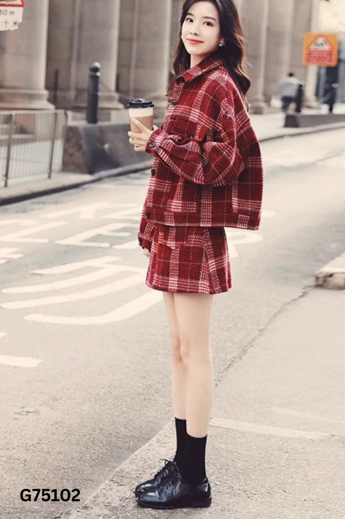 Set áo khoác dạ đỏ + chân váy