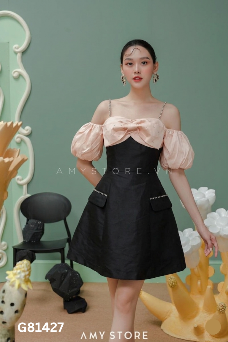Váy be phối đen đính đá