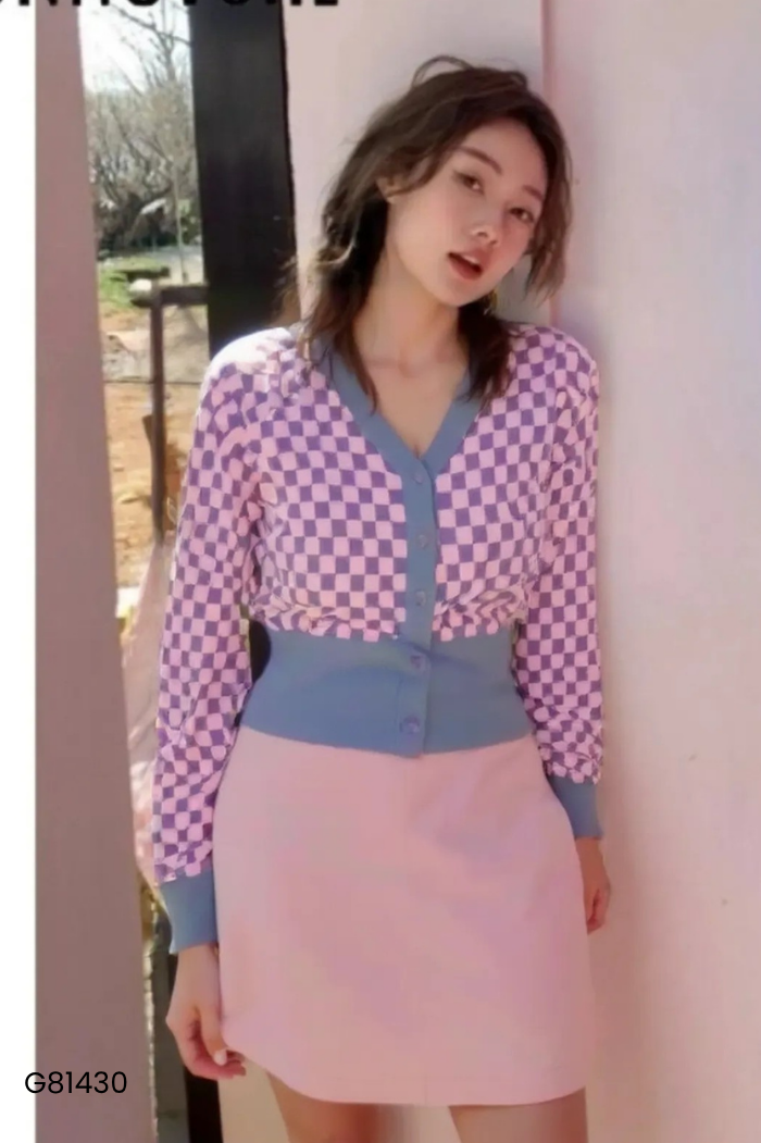 Set Áo len hồng họa tiết + chân váy