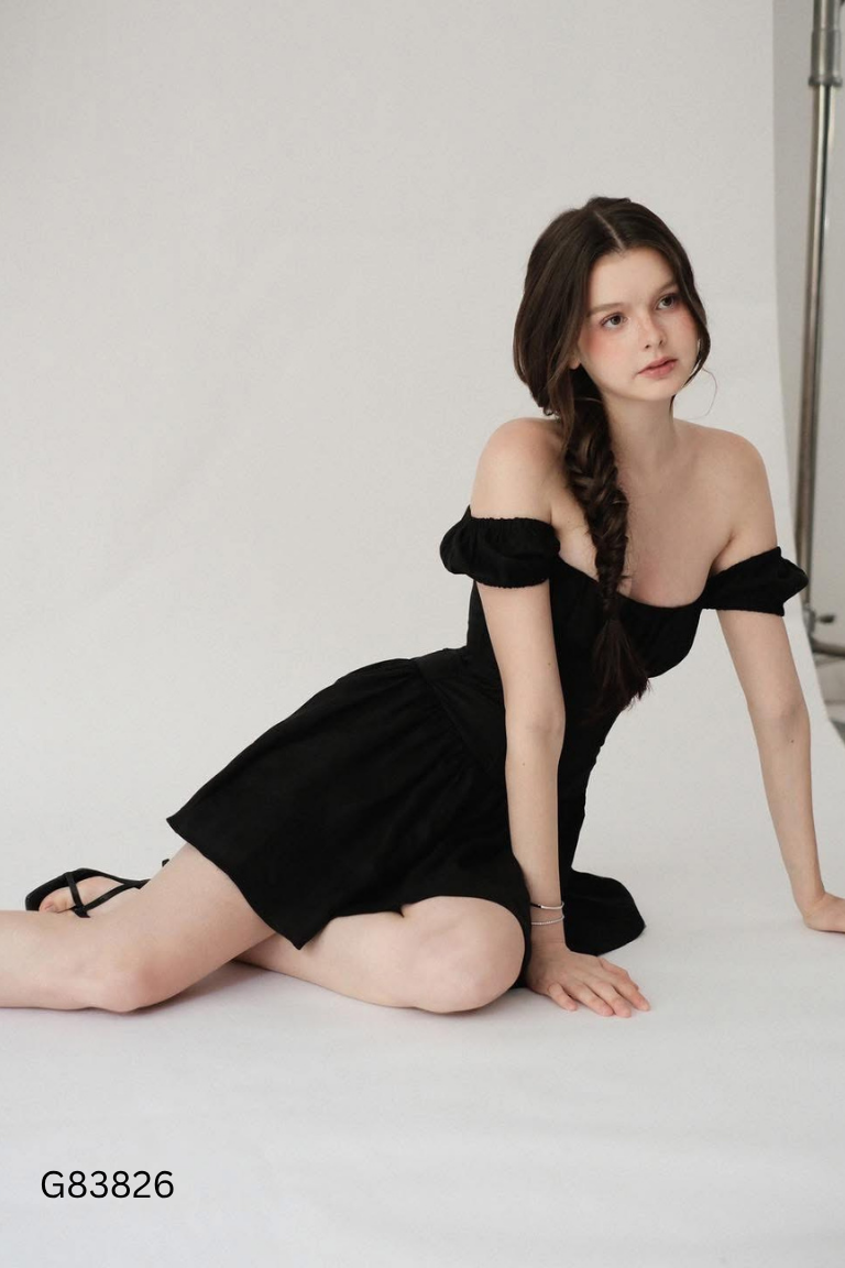 Váy linen đen ITSCICICO dáng corset