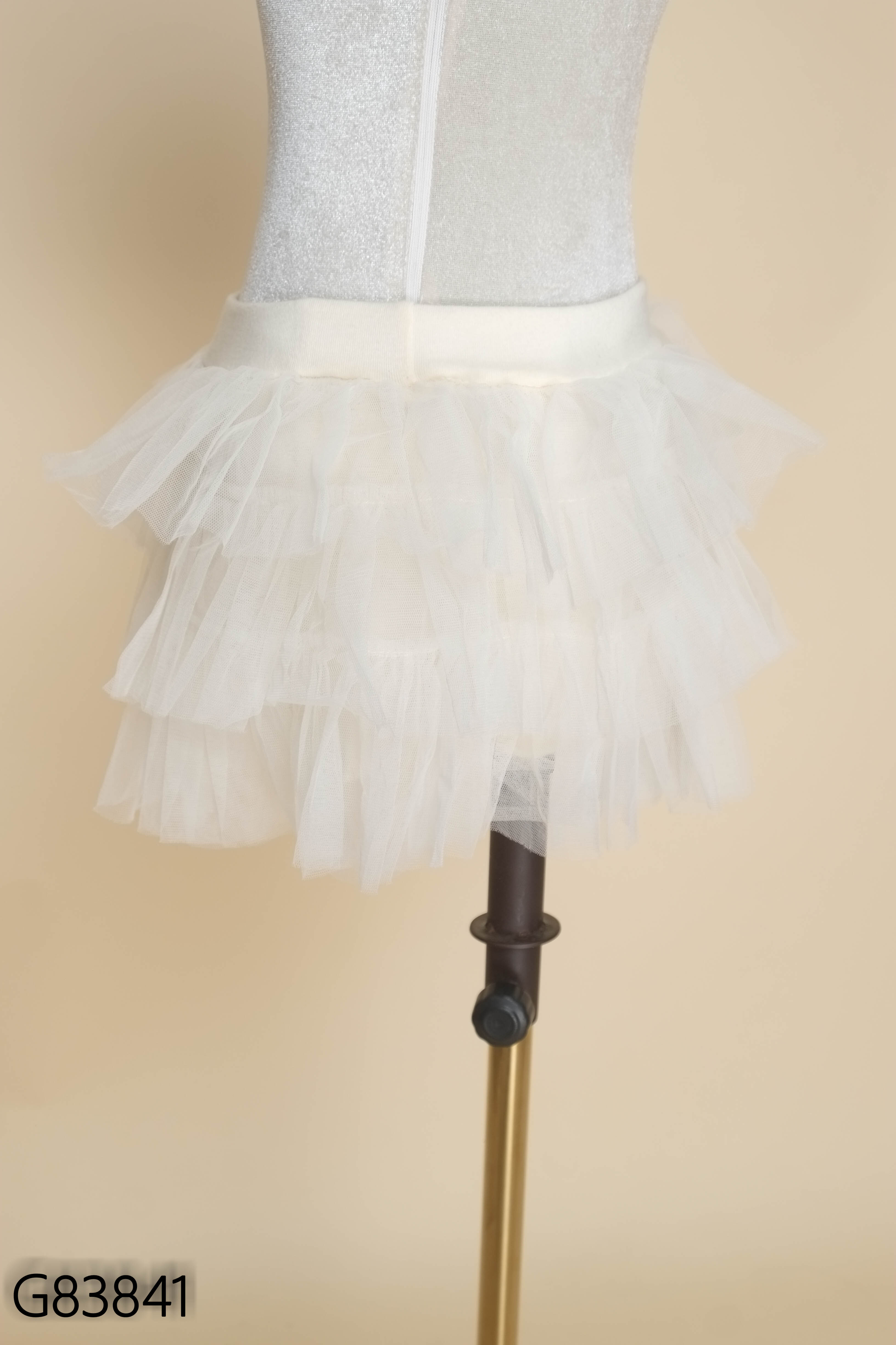 Chân váy lưới trắng tầng kids