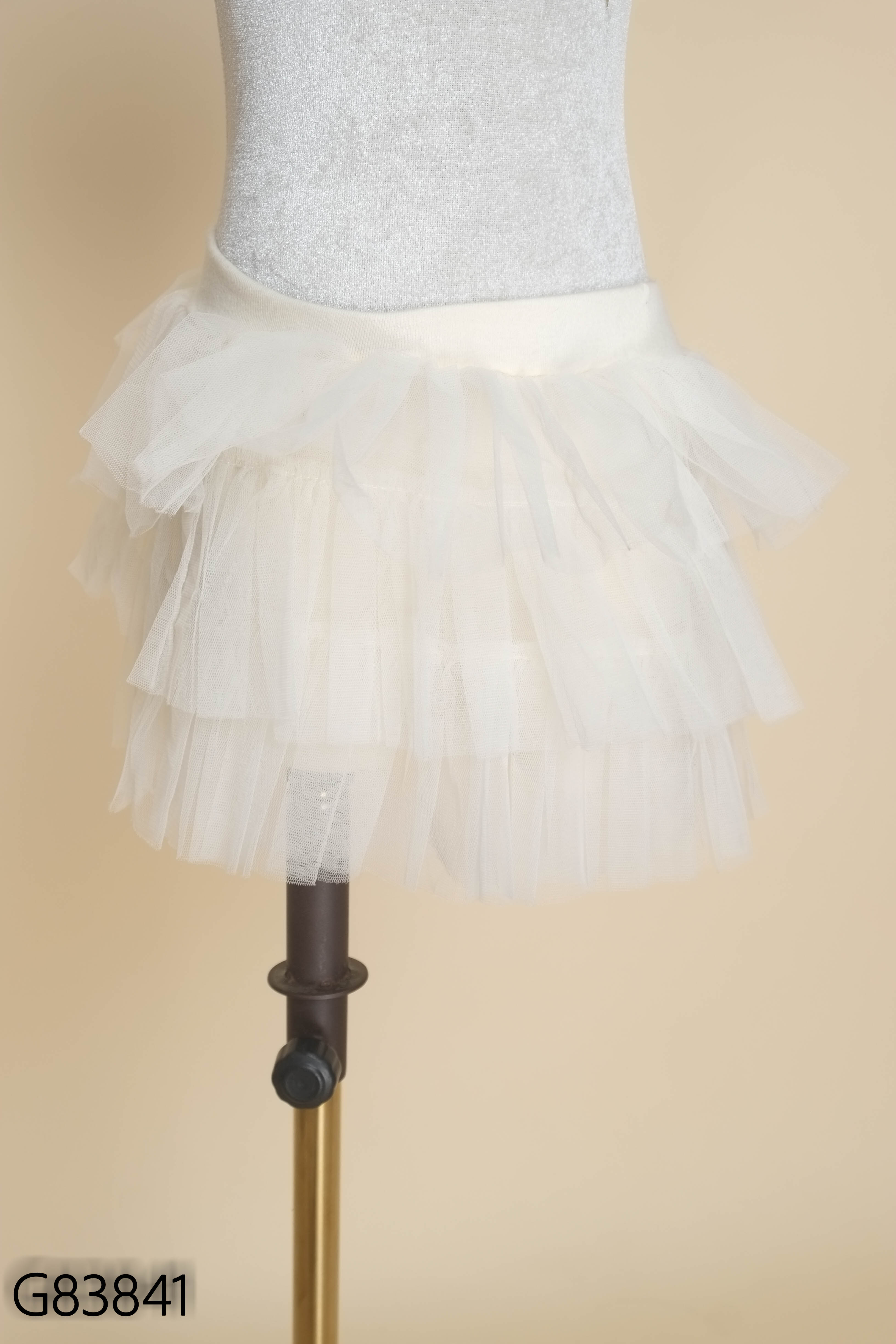 Chân váy lưới trắng tầng kids