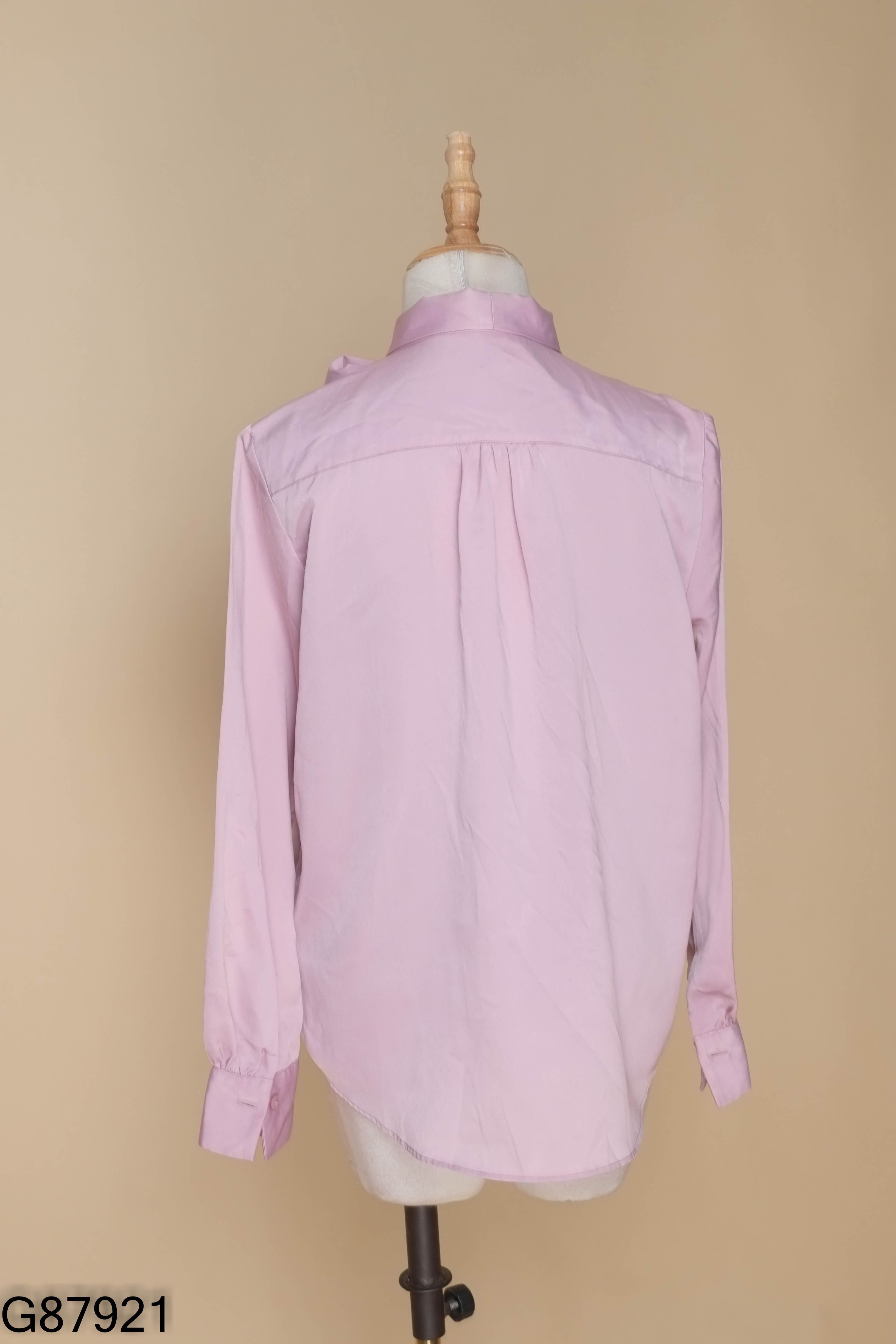 Áo UNIQLO sơ mi hồng