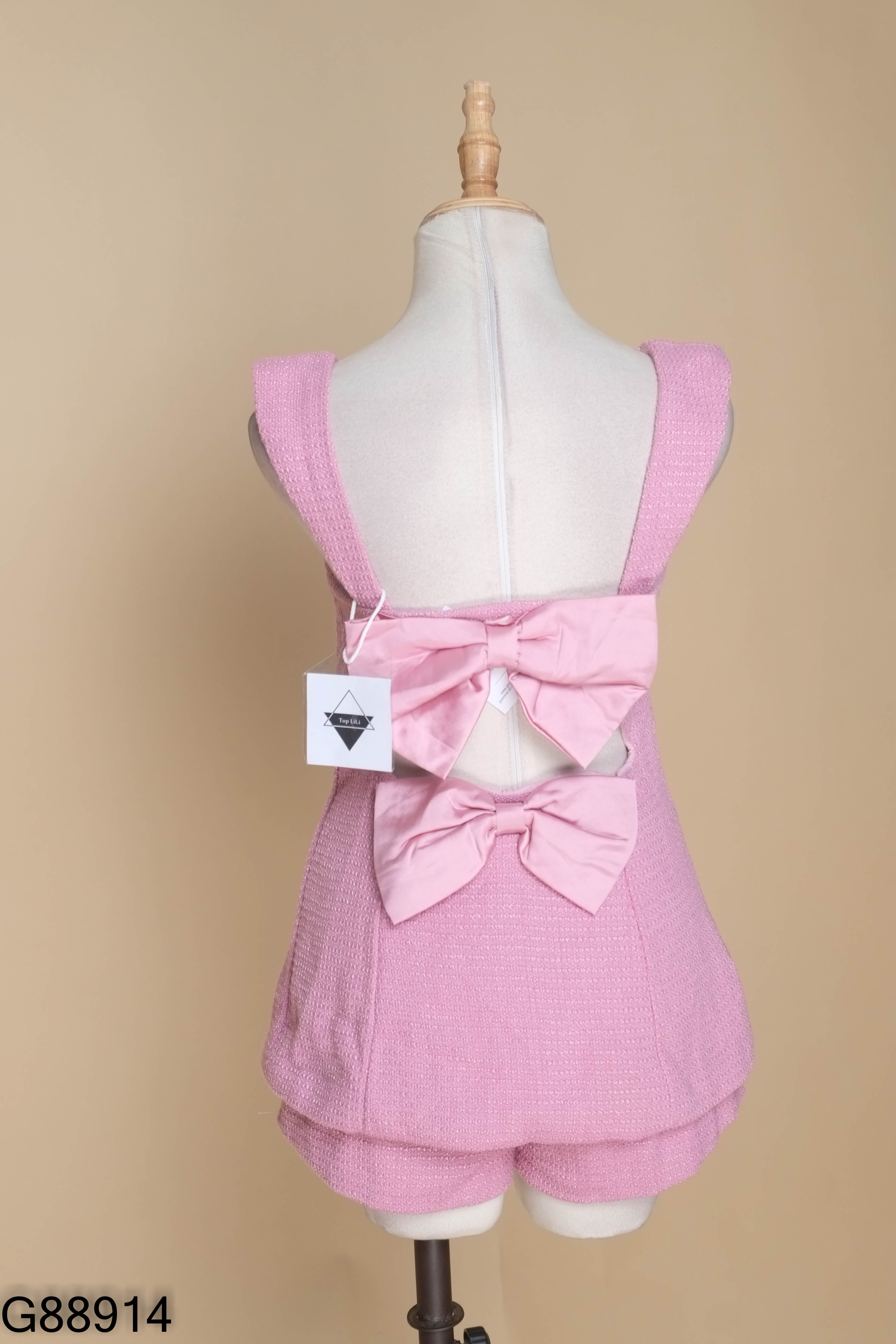 NEWTAG Set Áo dạ hồng cúc đá + quần shorts