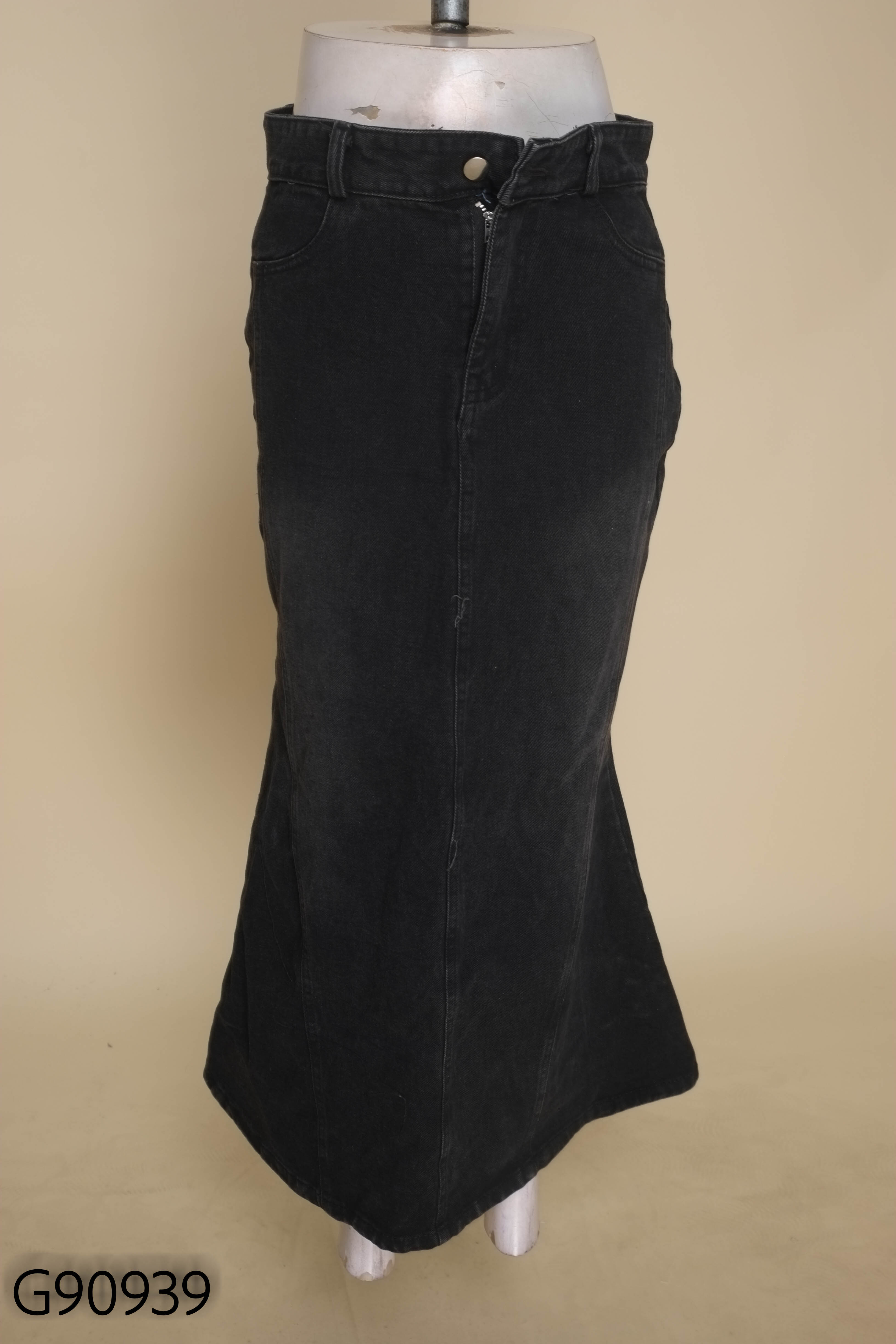 Chân váy jeans đen