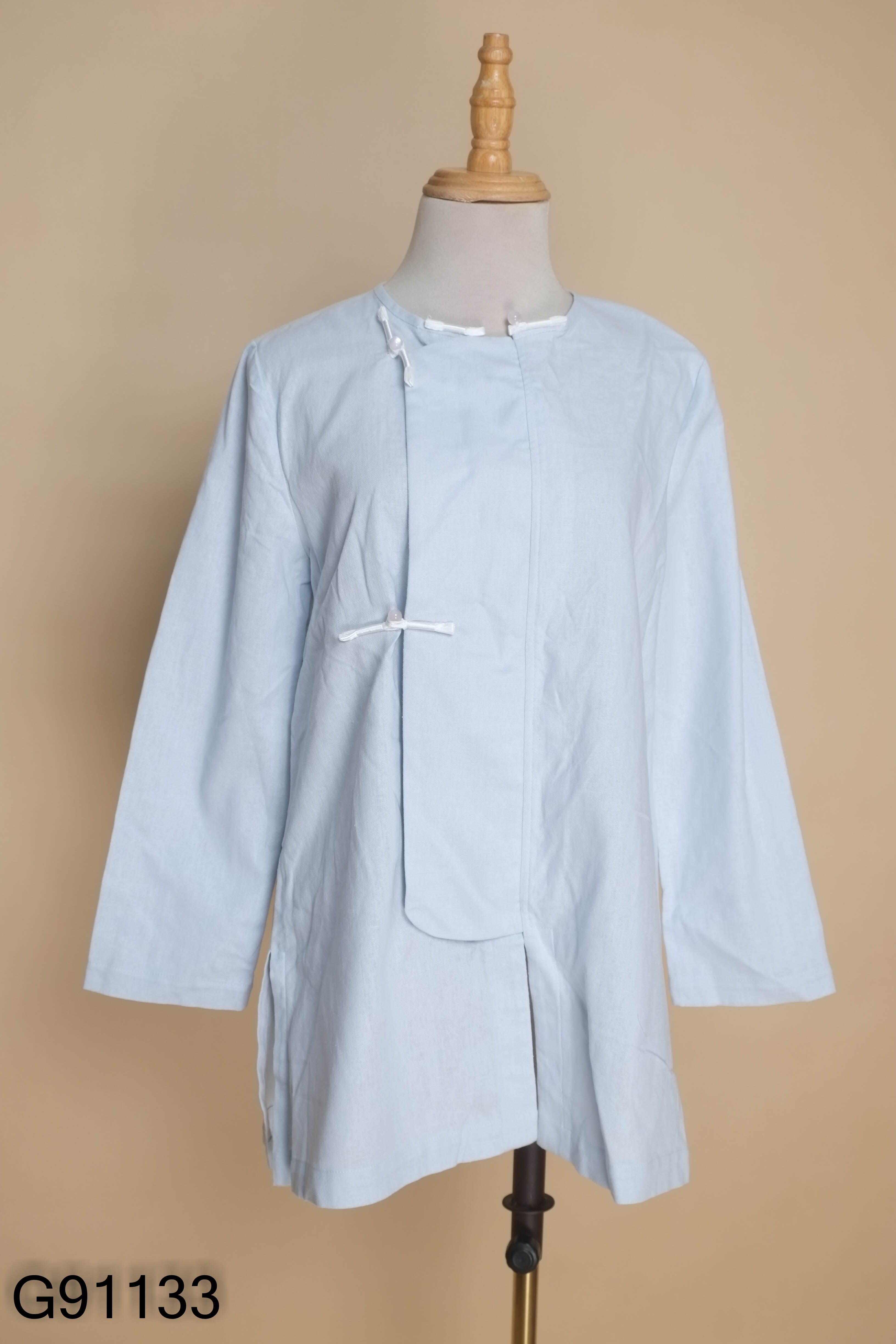 NEWTAG Áo linen xanh khuy tàu