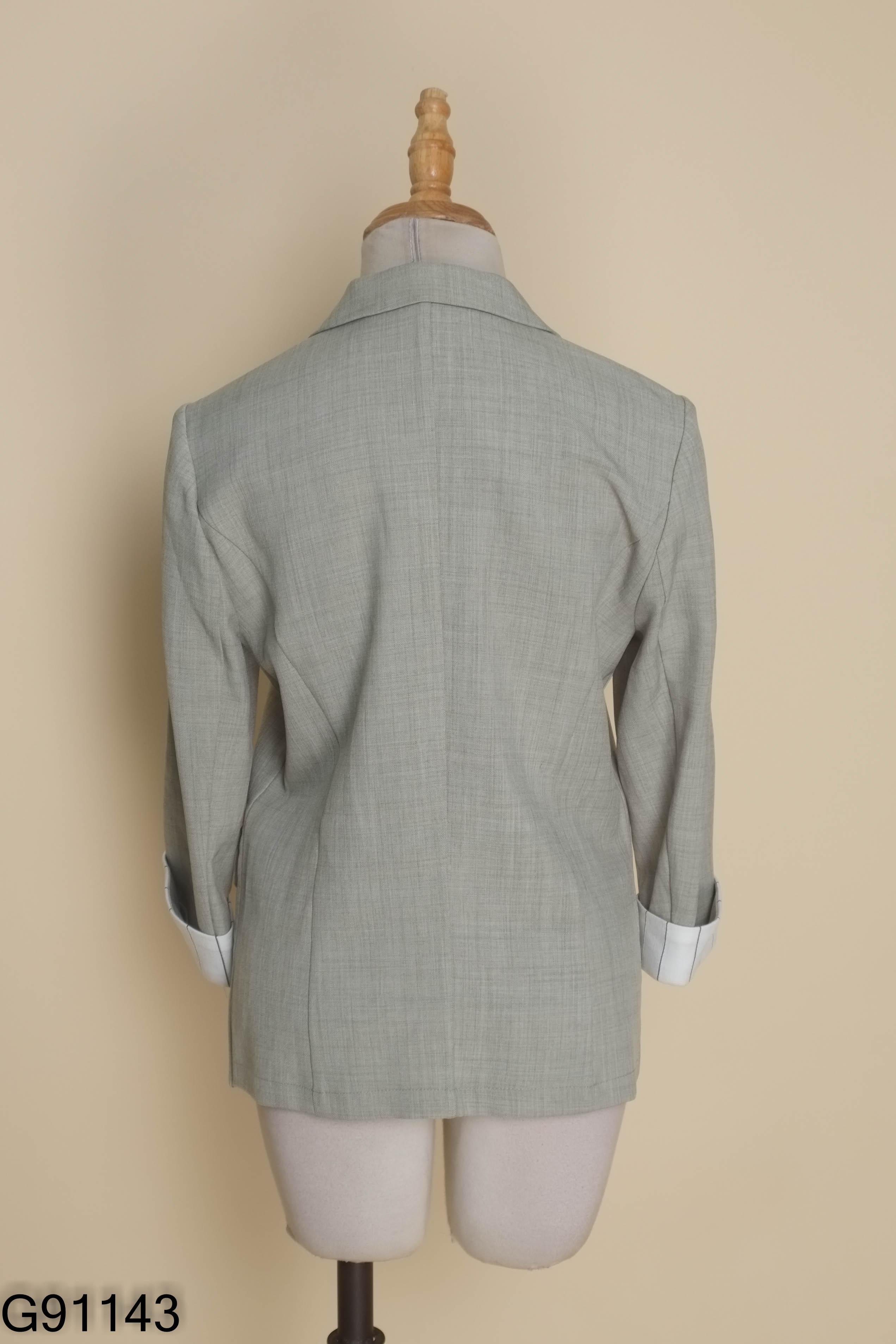 Áo blazers xanh cổ tay trắng kẻ