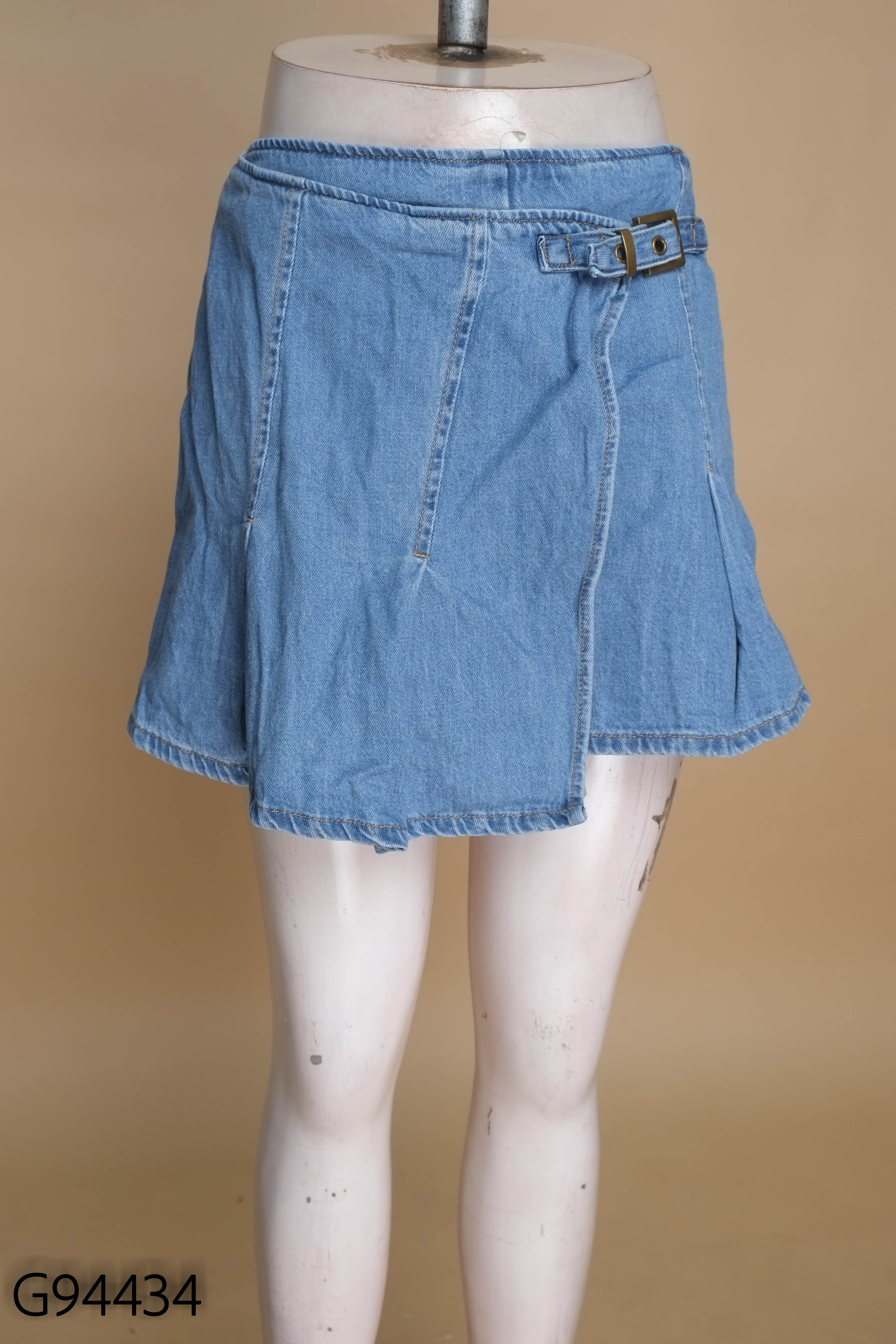 Quần váy jeans HM xanh vạt