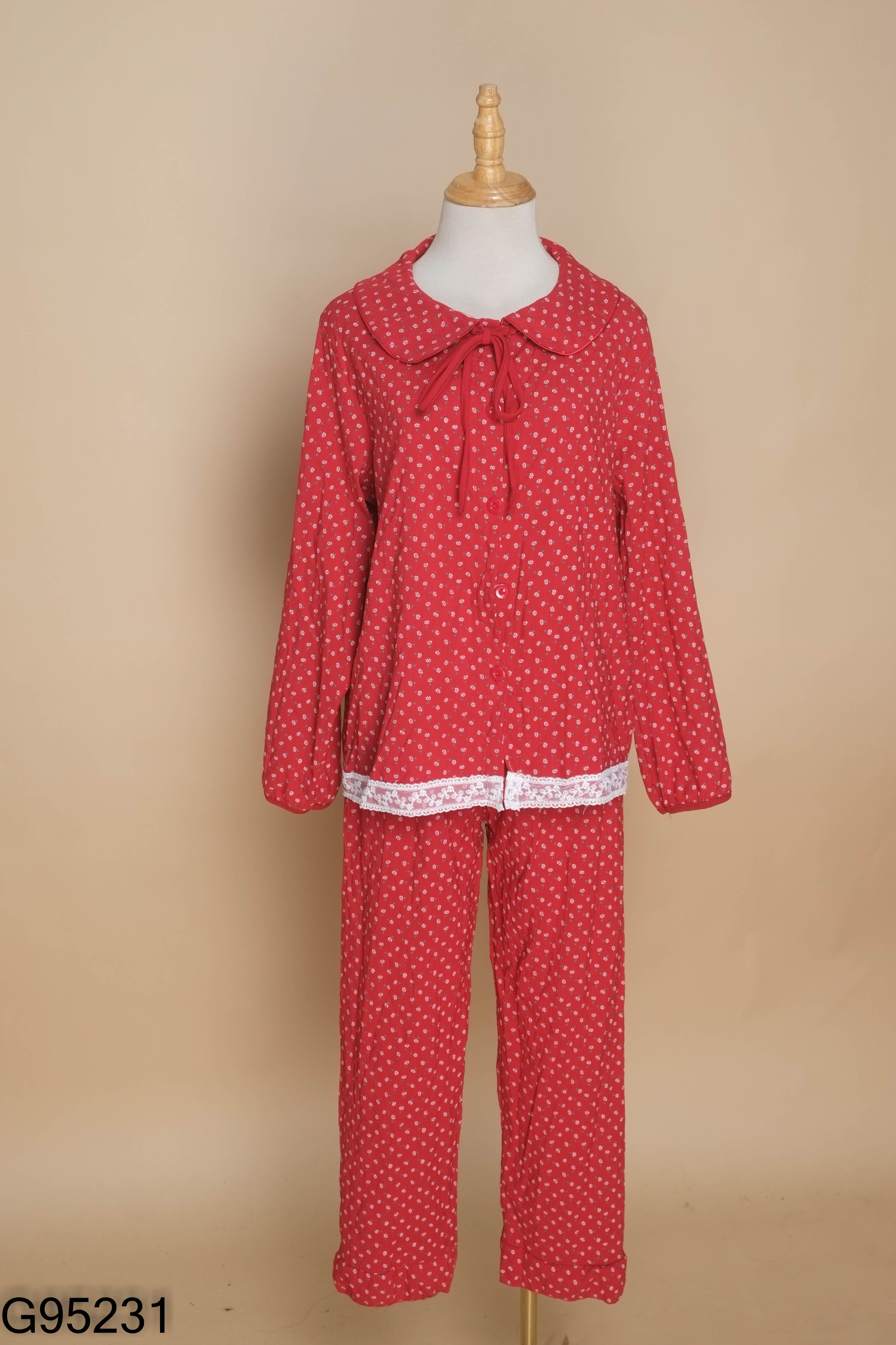 Set đồ ngủ đỏ hoa + quần