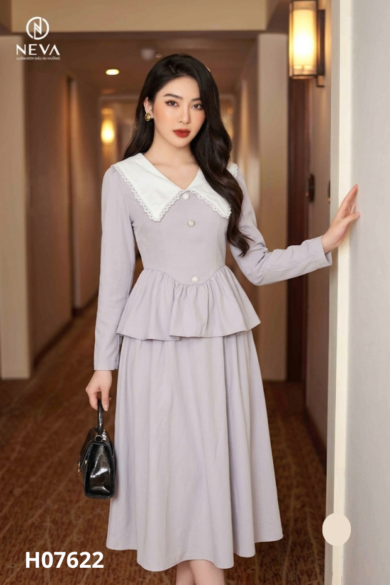 Set Áo xám ghi cổ sen cúc đá + chân váy