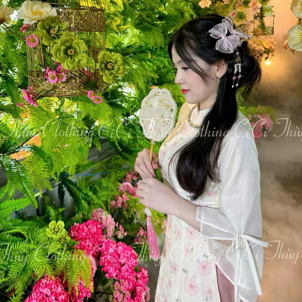 Set Áo dài be họa tiết hoa + Quần hồng