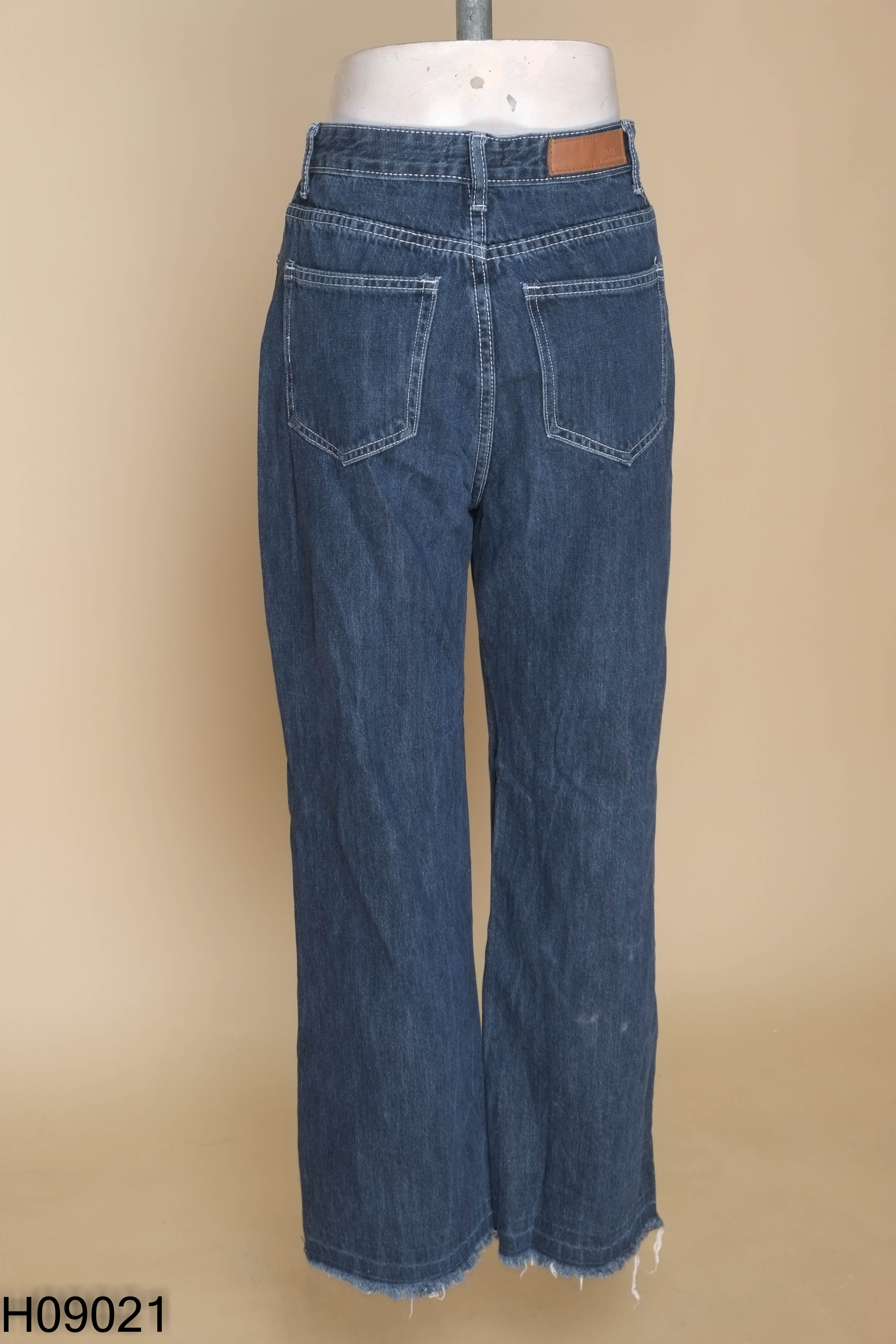 Quần jeans xanh HZH