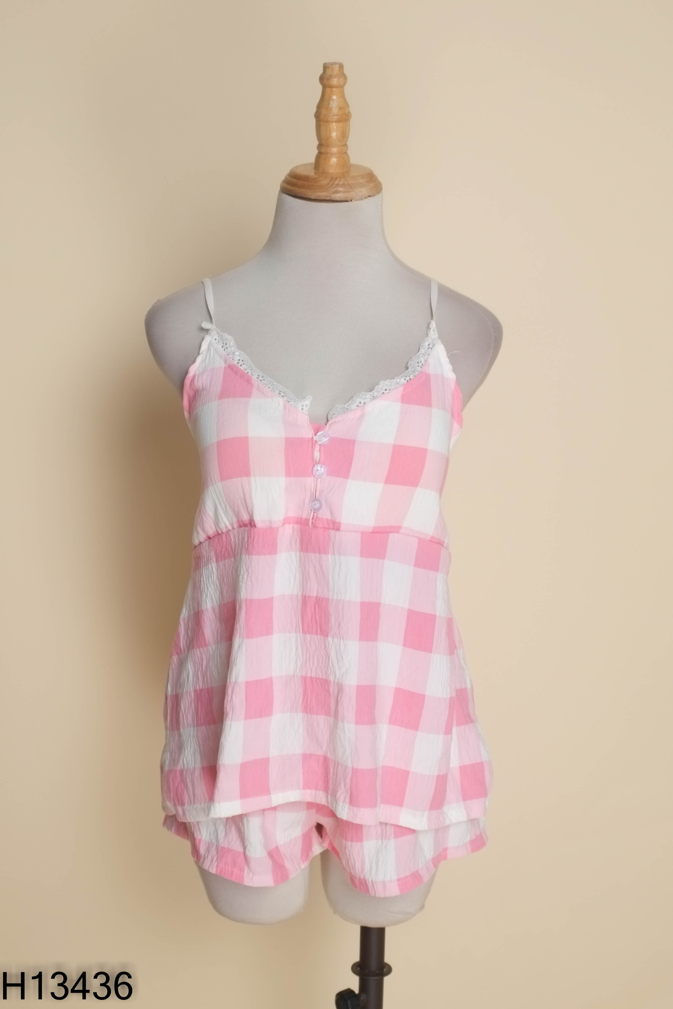 Set áo hai dây + quần short hồng caro