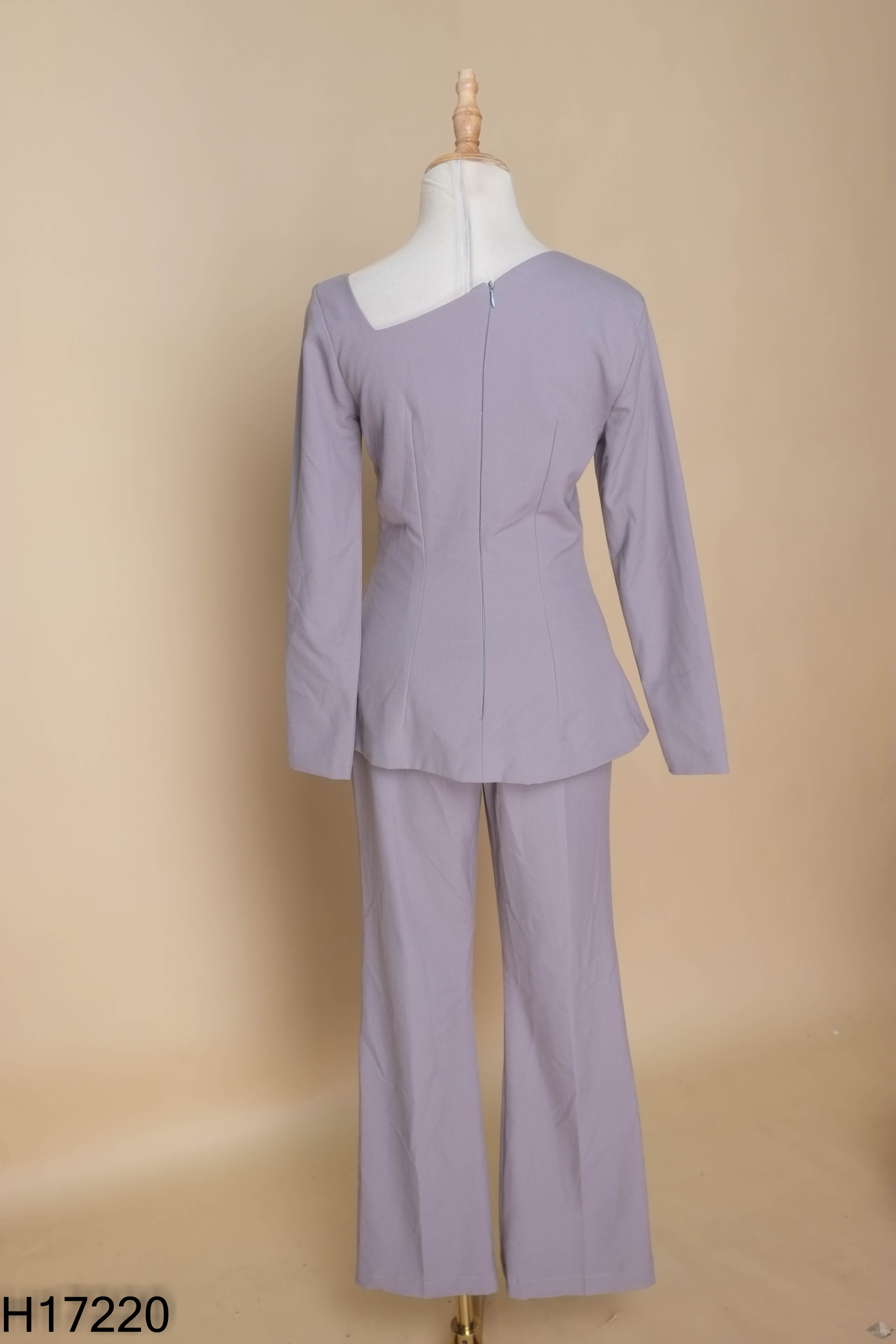 Set ghi lệch vai AI HONG+quần