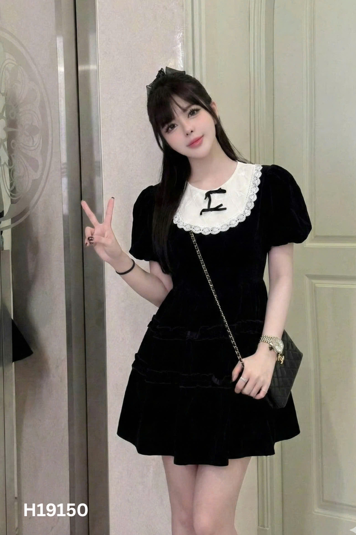 NEWTAG Váy nhung đen phối be