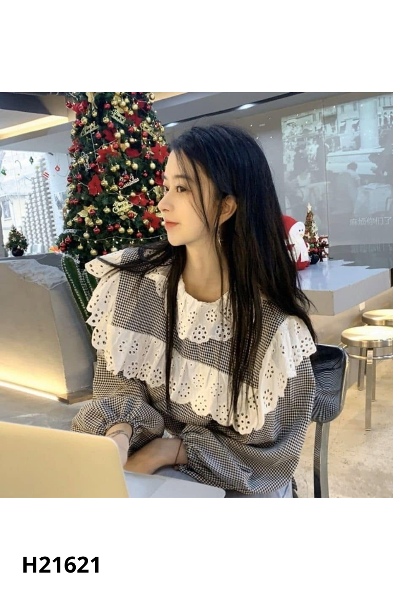 Áo thô đen caro mix thô thêu