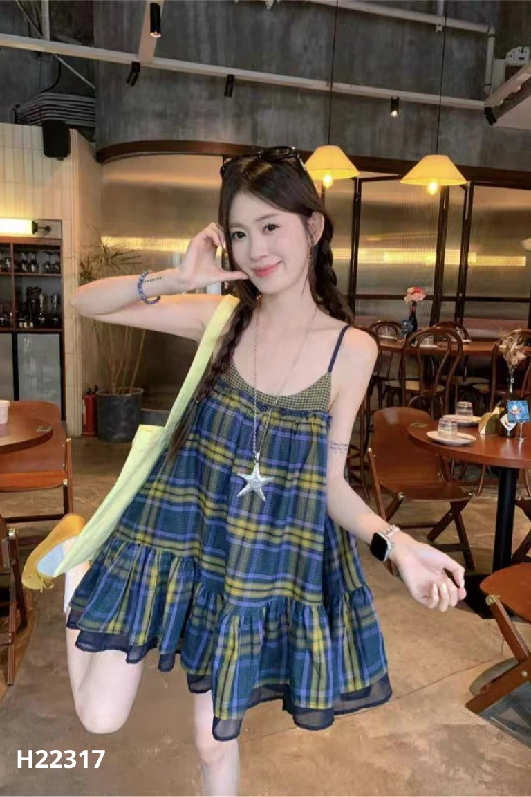 NEWTAG Váy kẻ caro xanh rêu