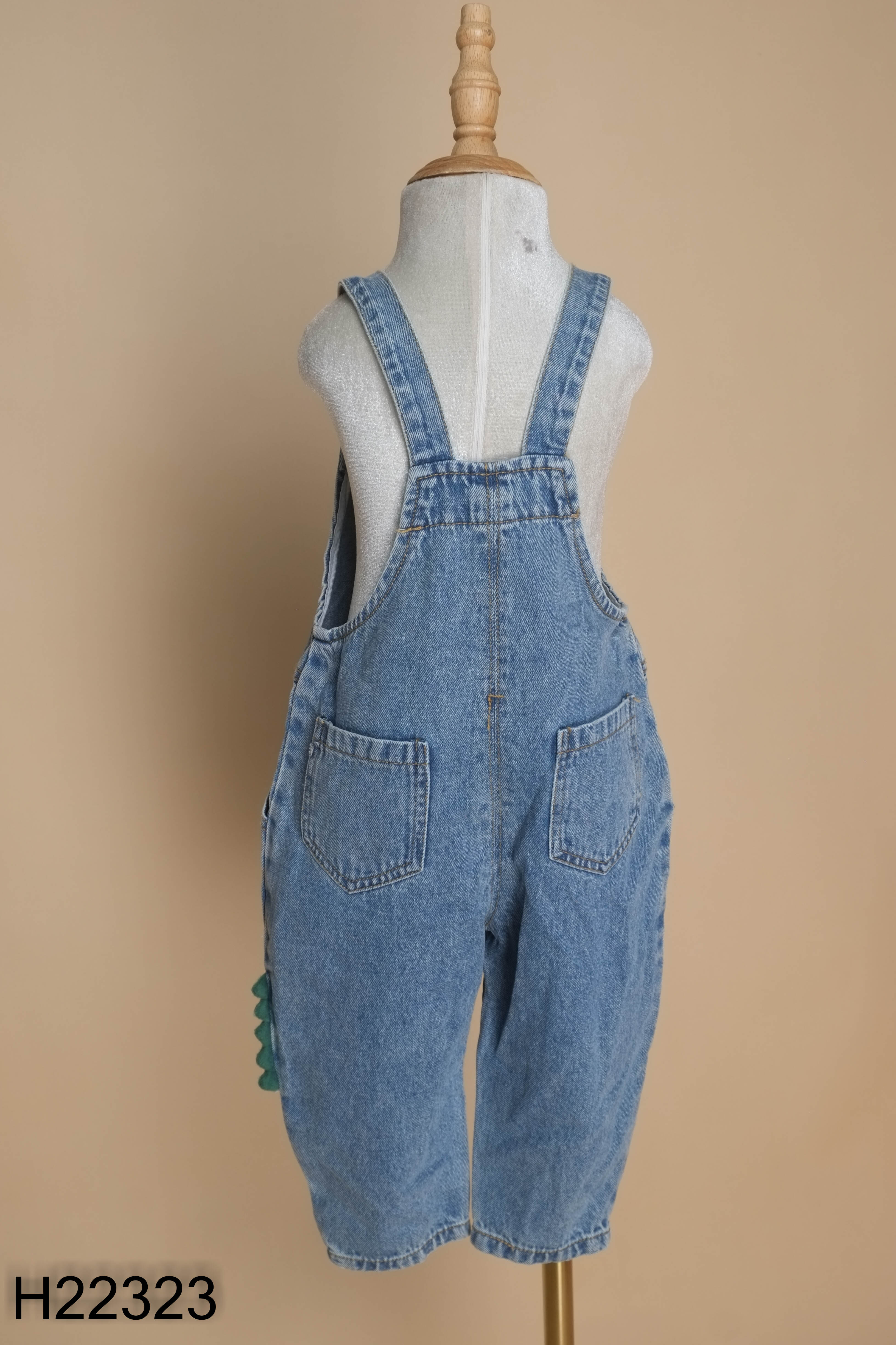 Quần yếm jeans xanh KIDS