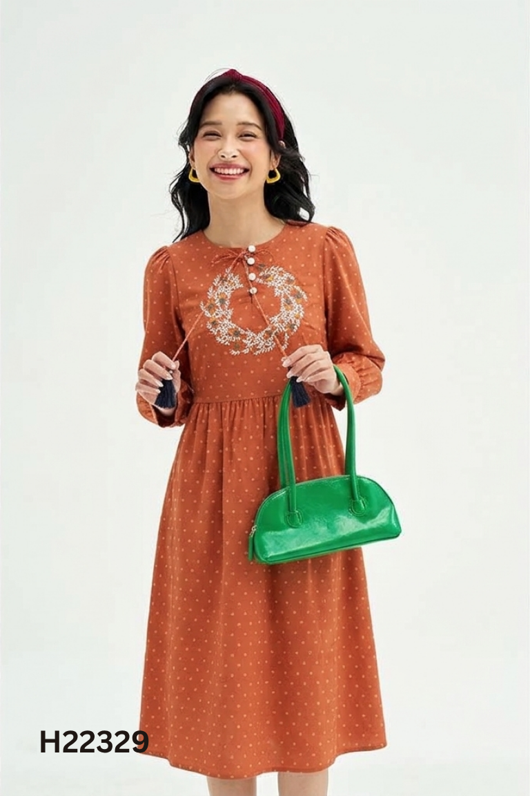 Váy ADORE DRESS nâu thêu họa tiết