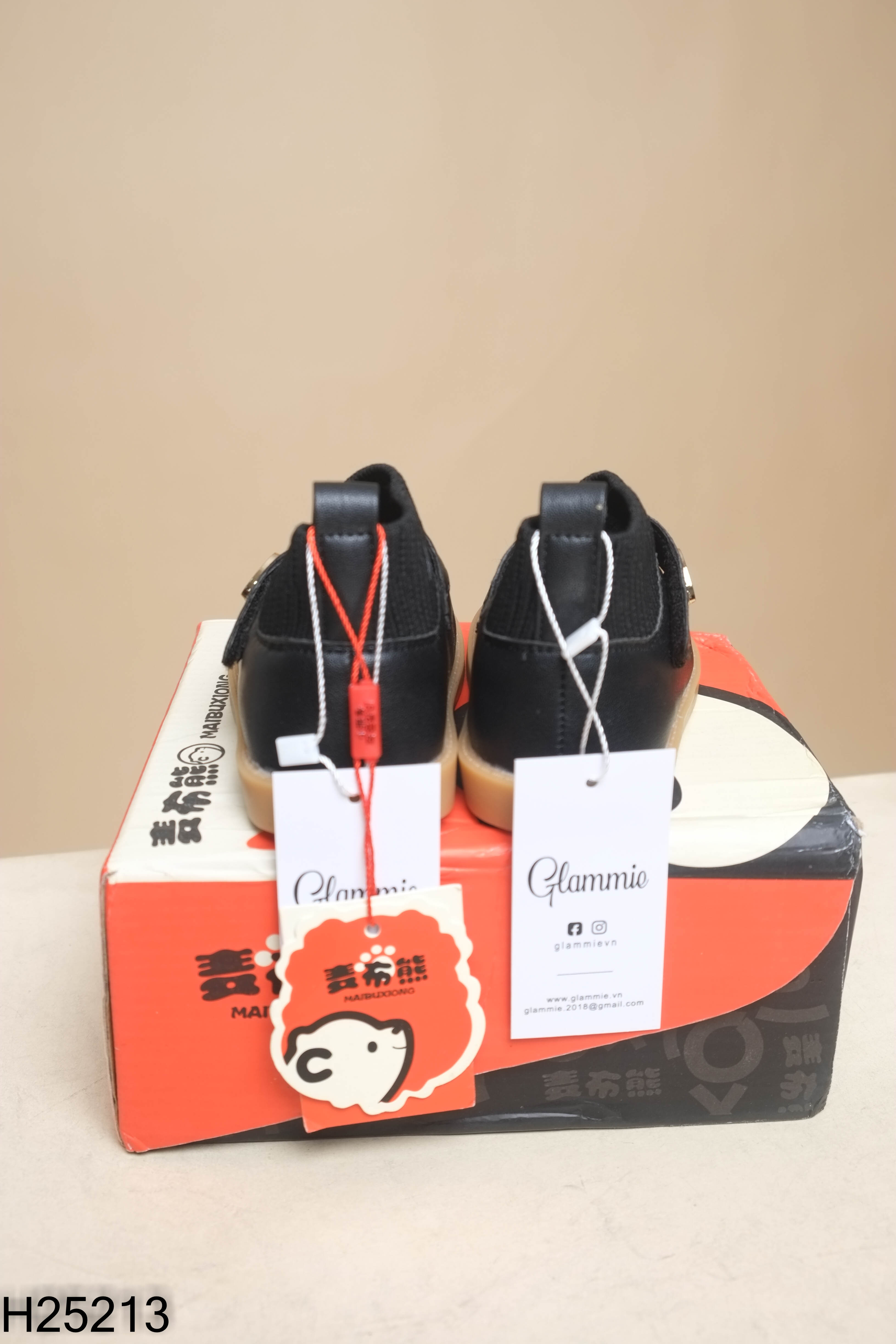 NEWBOX Giày búp bê nữ đen KIDS