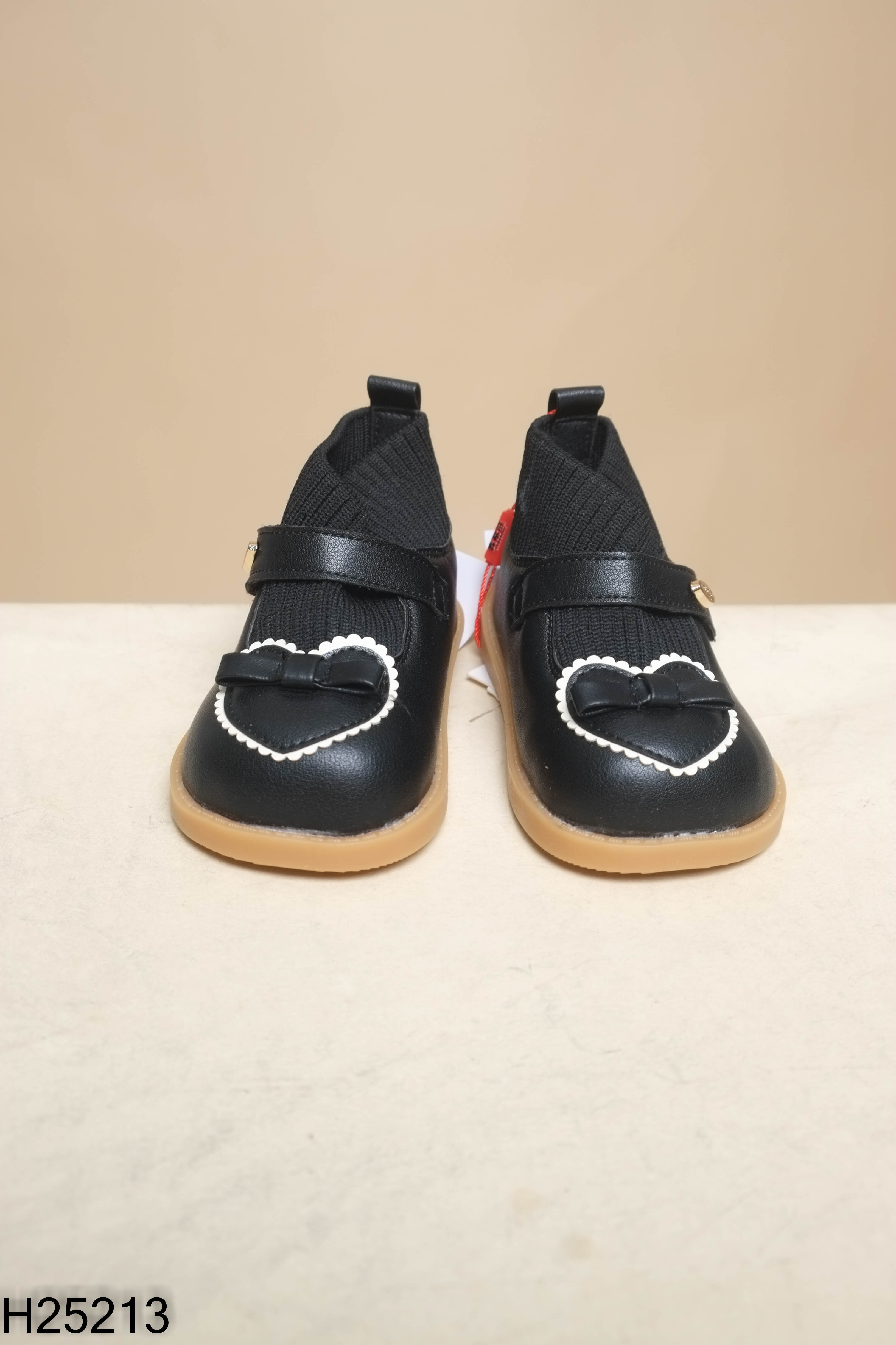 NEWBOX Giày búp bê nữ đen KIDS