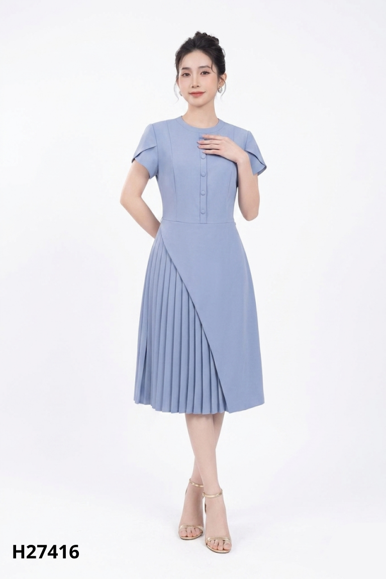 Váy xanh SEPTEMBER phối ly